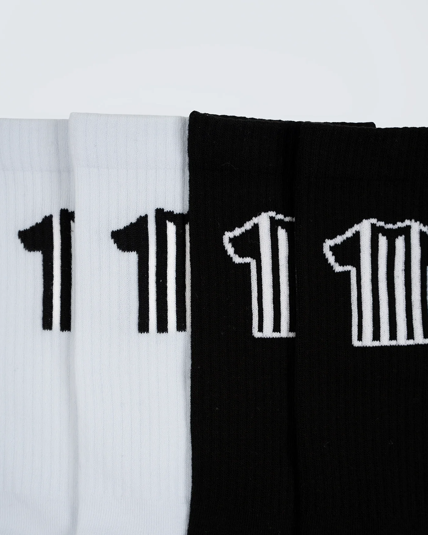 Newcastle United 2 Pack Shirt Socks - Image 5