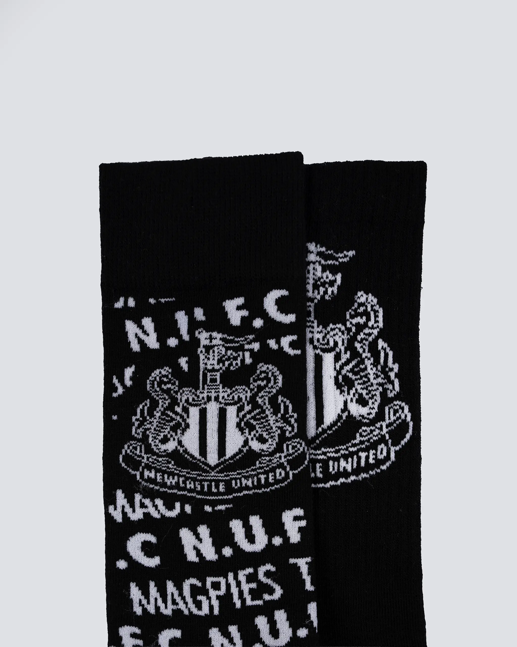 Newcastle United 2 Pack Socks - Image 2