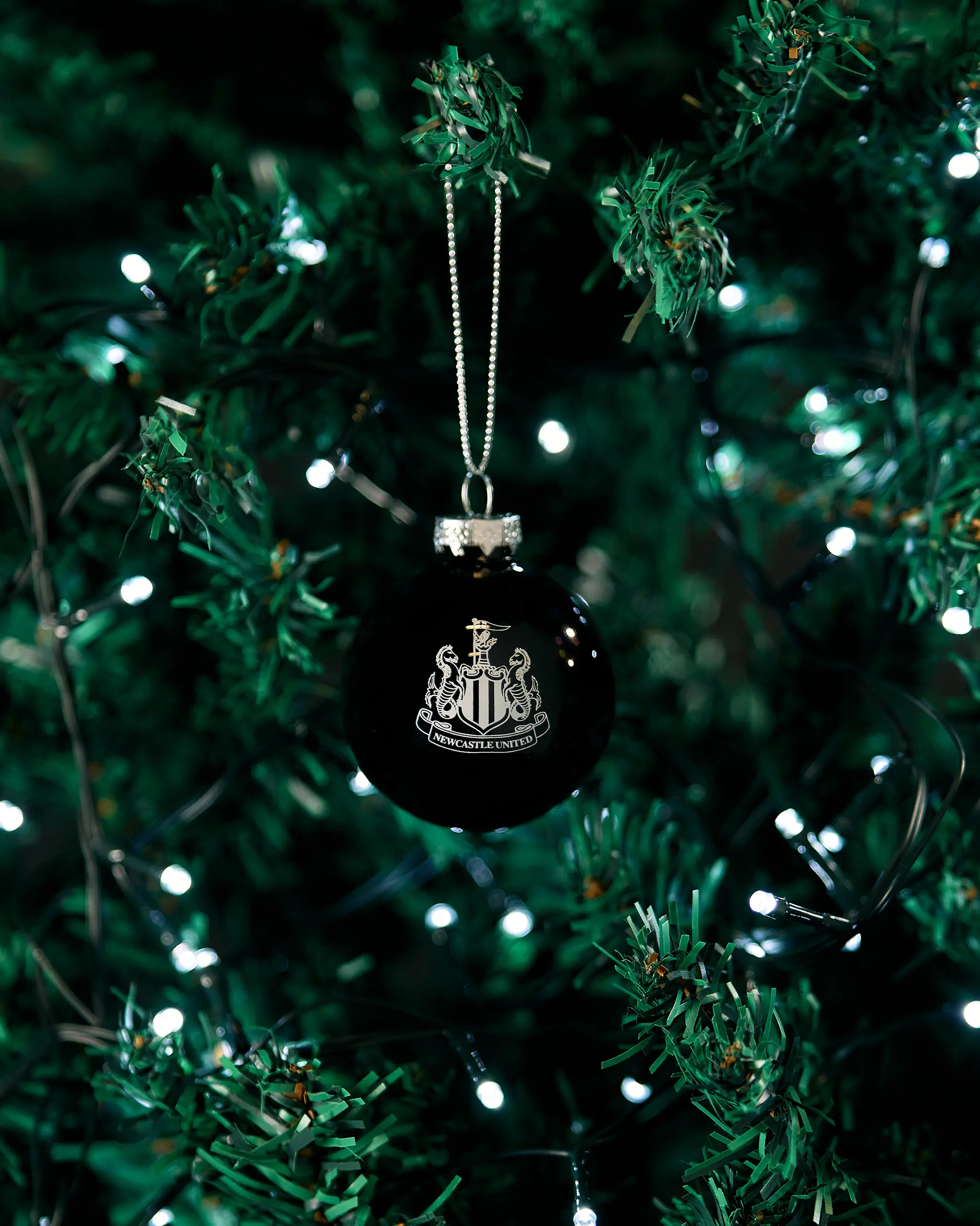 Newcastle United 3-Pack Christmas Baubles - Image 3