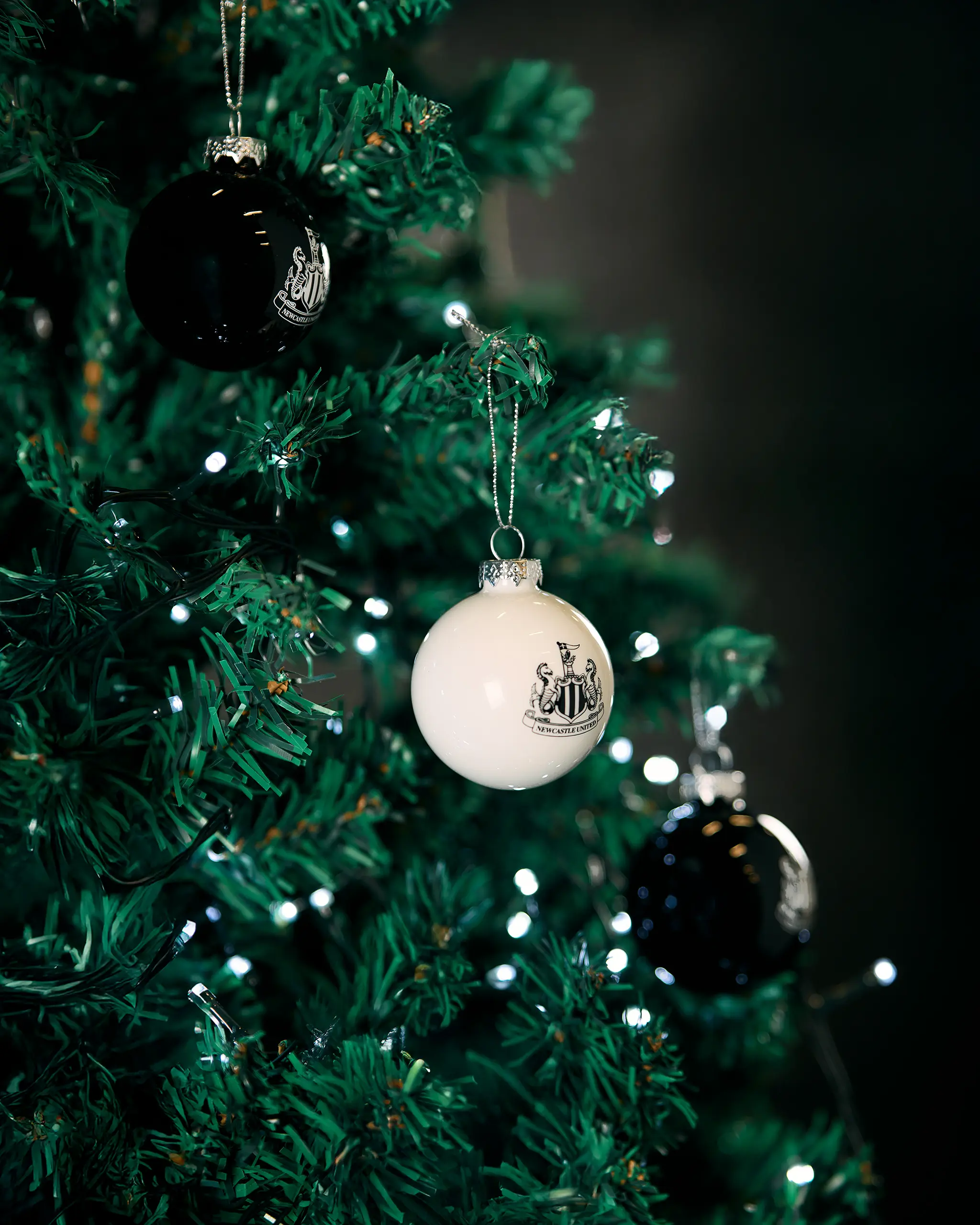 Newcastle United 3-Pack Christmas Baubles - Image 6