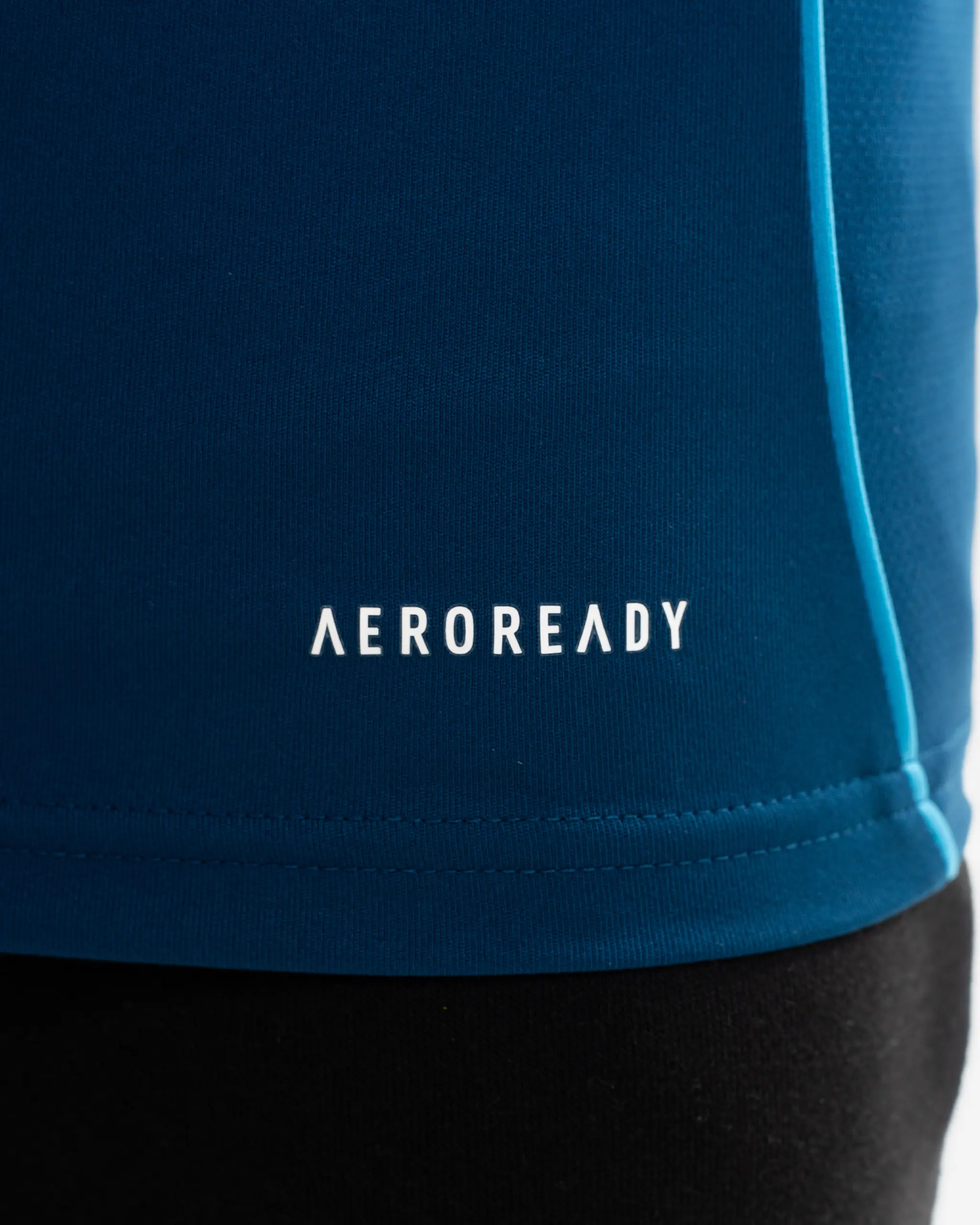 Newcastle United adidas 25/26 Coach's Range Kids' 1/4 Zip Training Top - Image 5