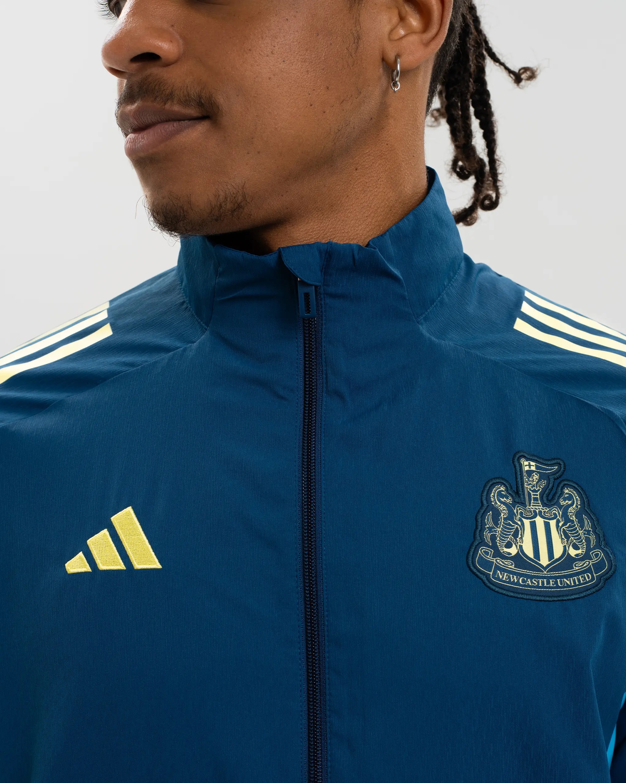 Newcastle United adidas 25/26 Coach's Range Presentation Jacket - Image 4
