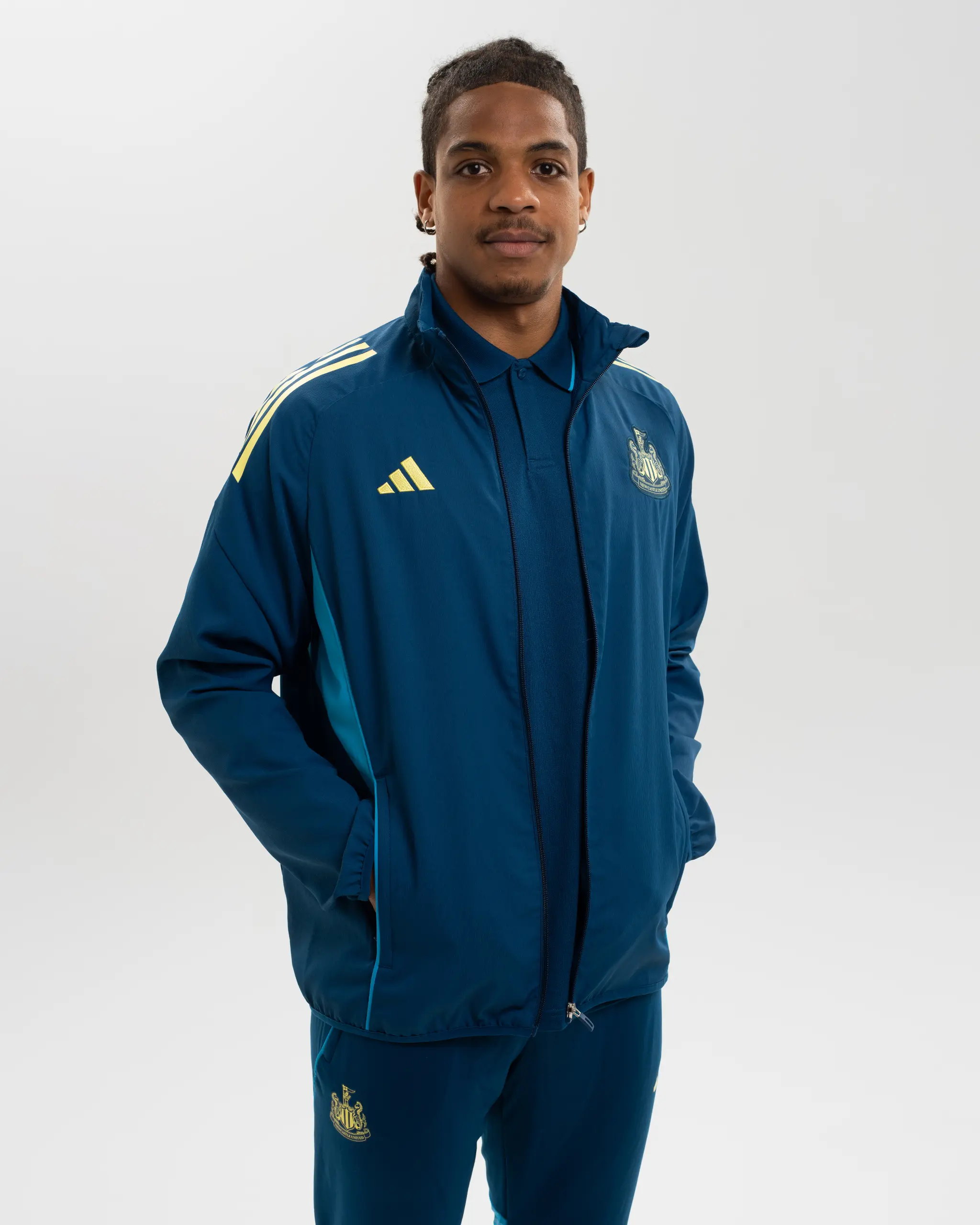 Newcastle United adidas 25/26 Coach's Range Presentation Jacket - Image 5