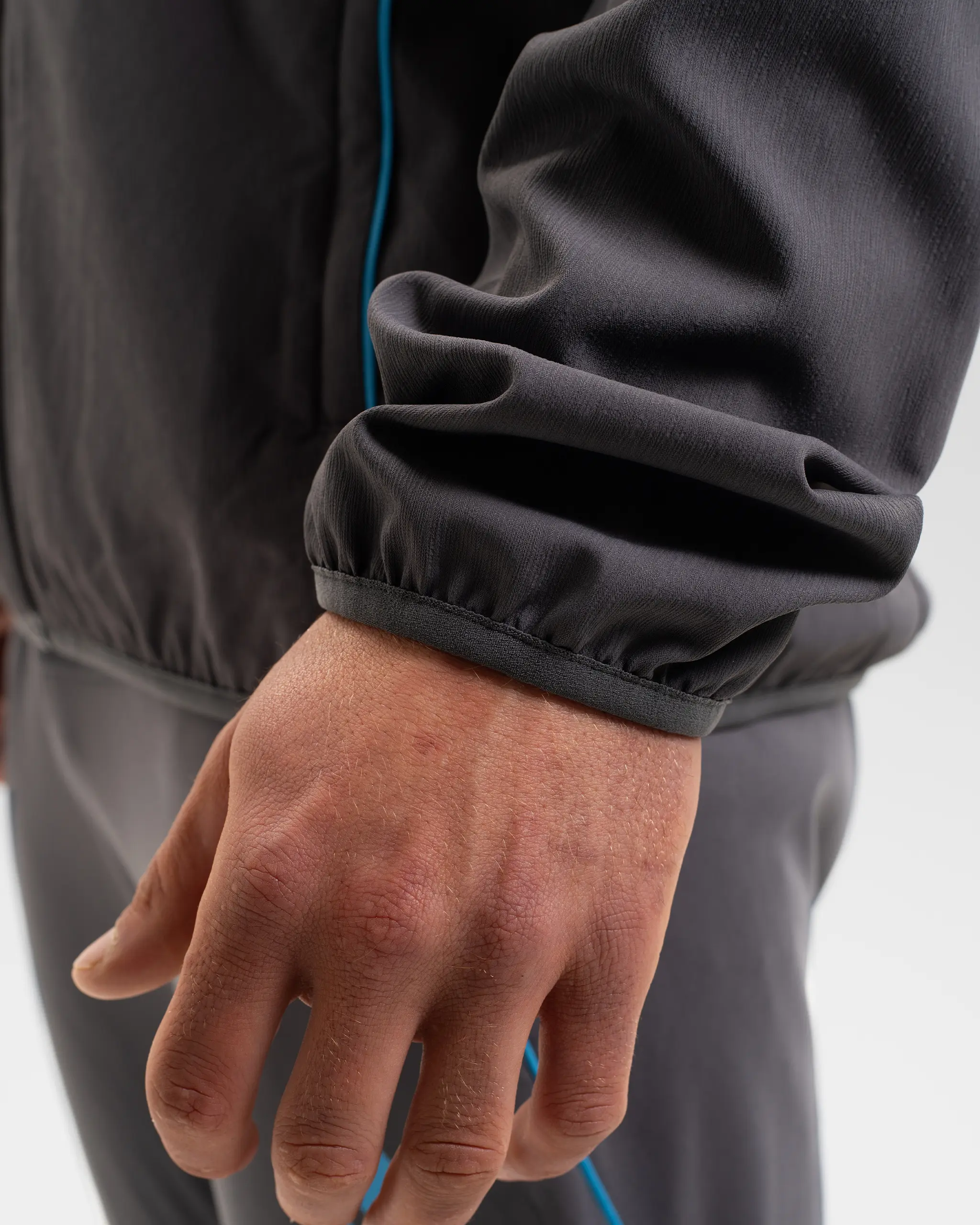 Newcastle United adidas 25/26 Players Range Grey Presentation Jacket - Image 5