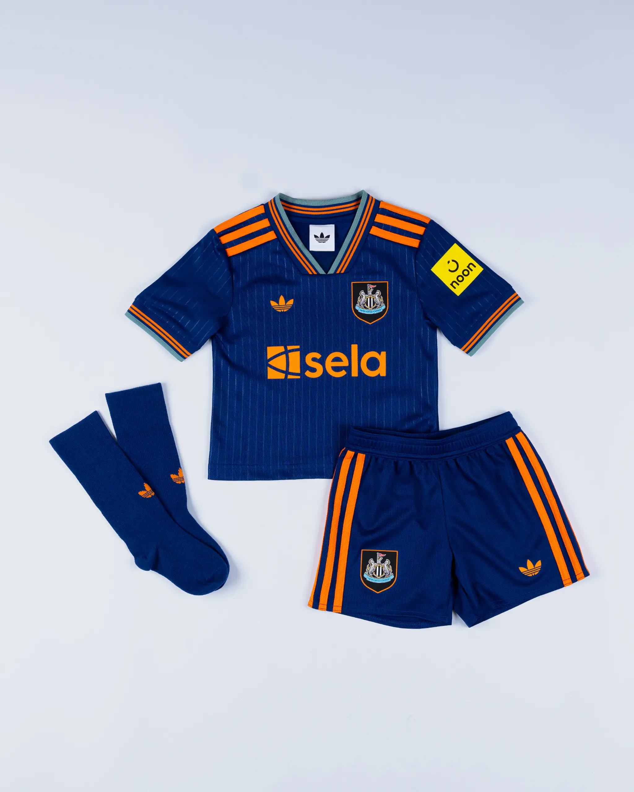 Newcastle United adidas 25/26 Third Mini Kit