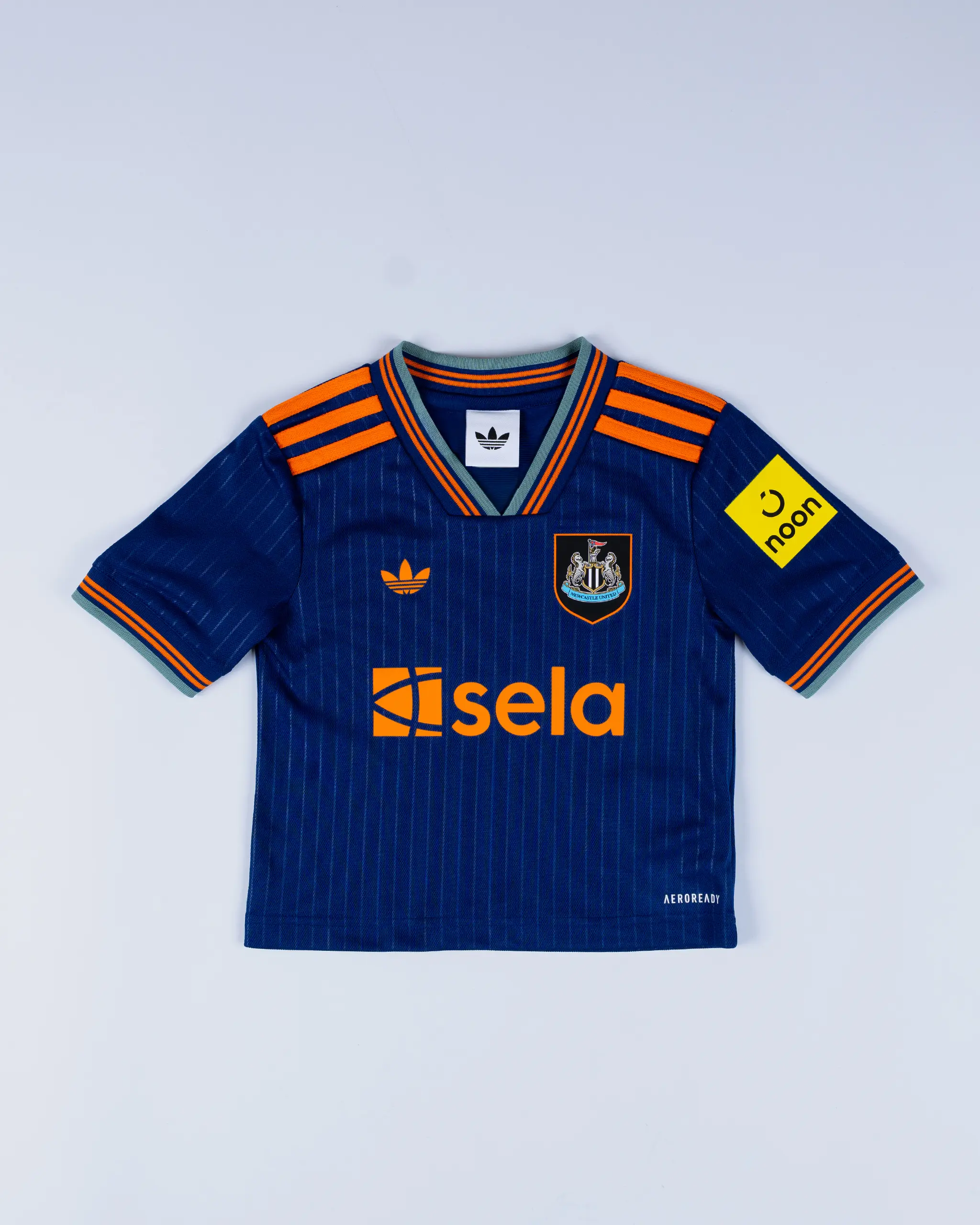 Newcastle United adidas 25/26 Third Mini Kit - Image 2