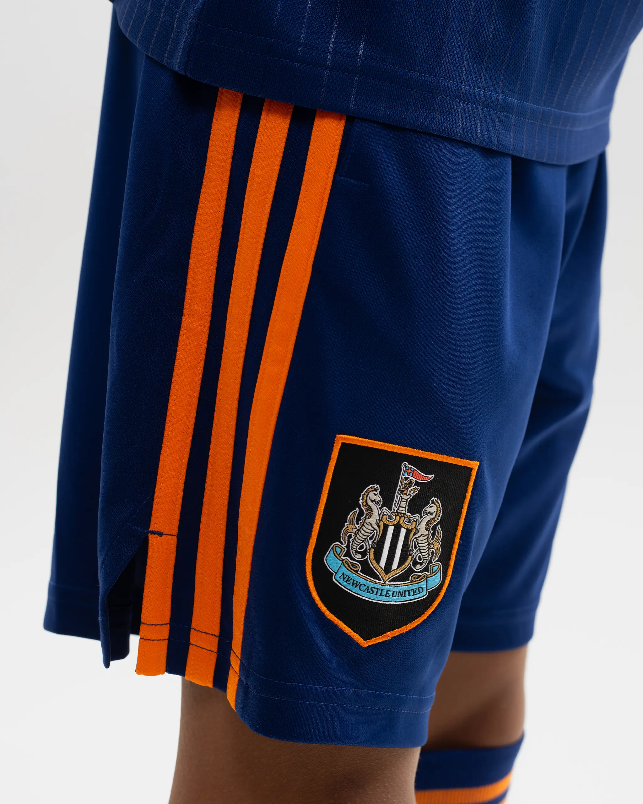 Newcastle United adidas Kids' 25/26 Third Shorts - Image 5