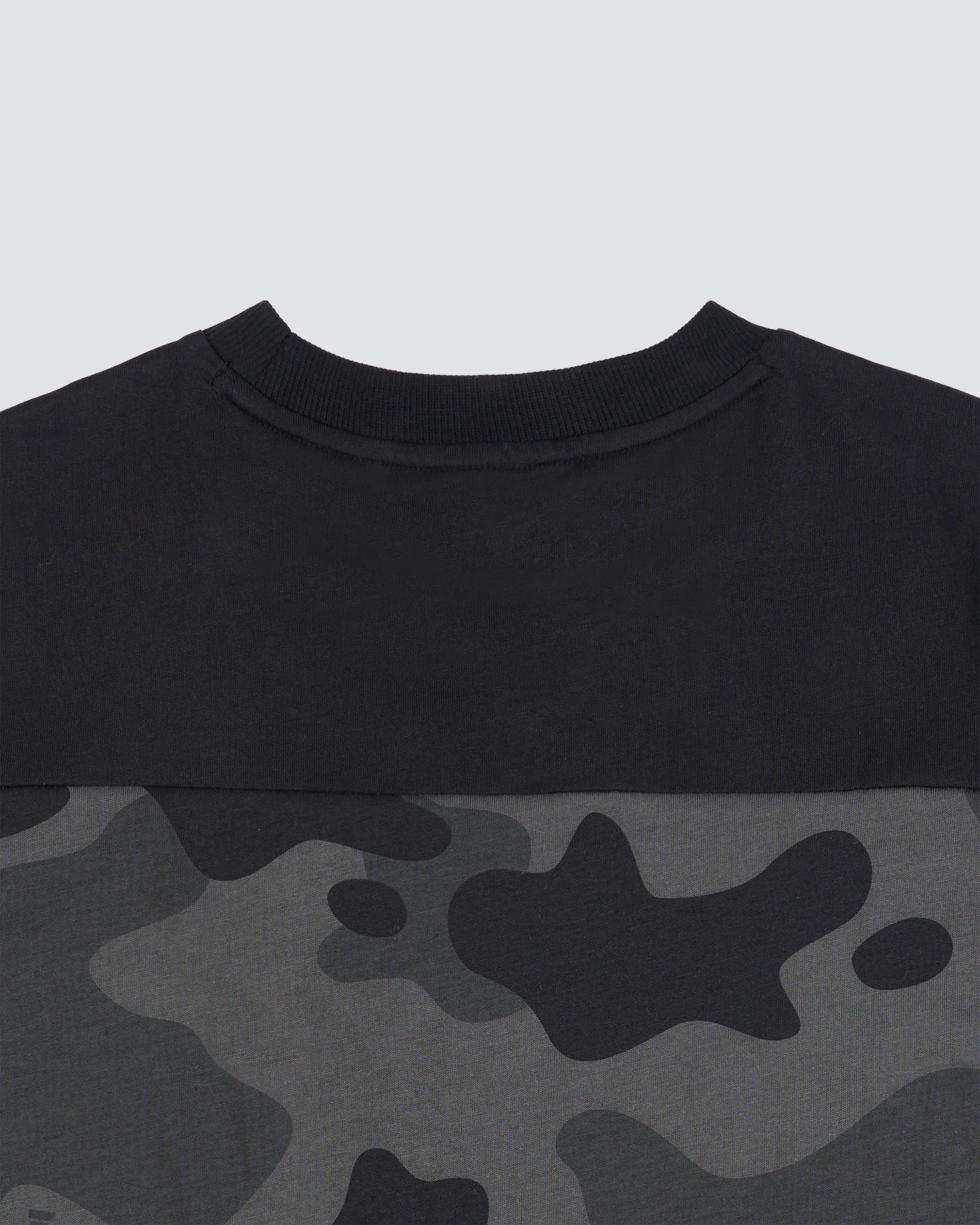 Newcastle United adidas Kid's Black Camo T-Shirt - Image 6