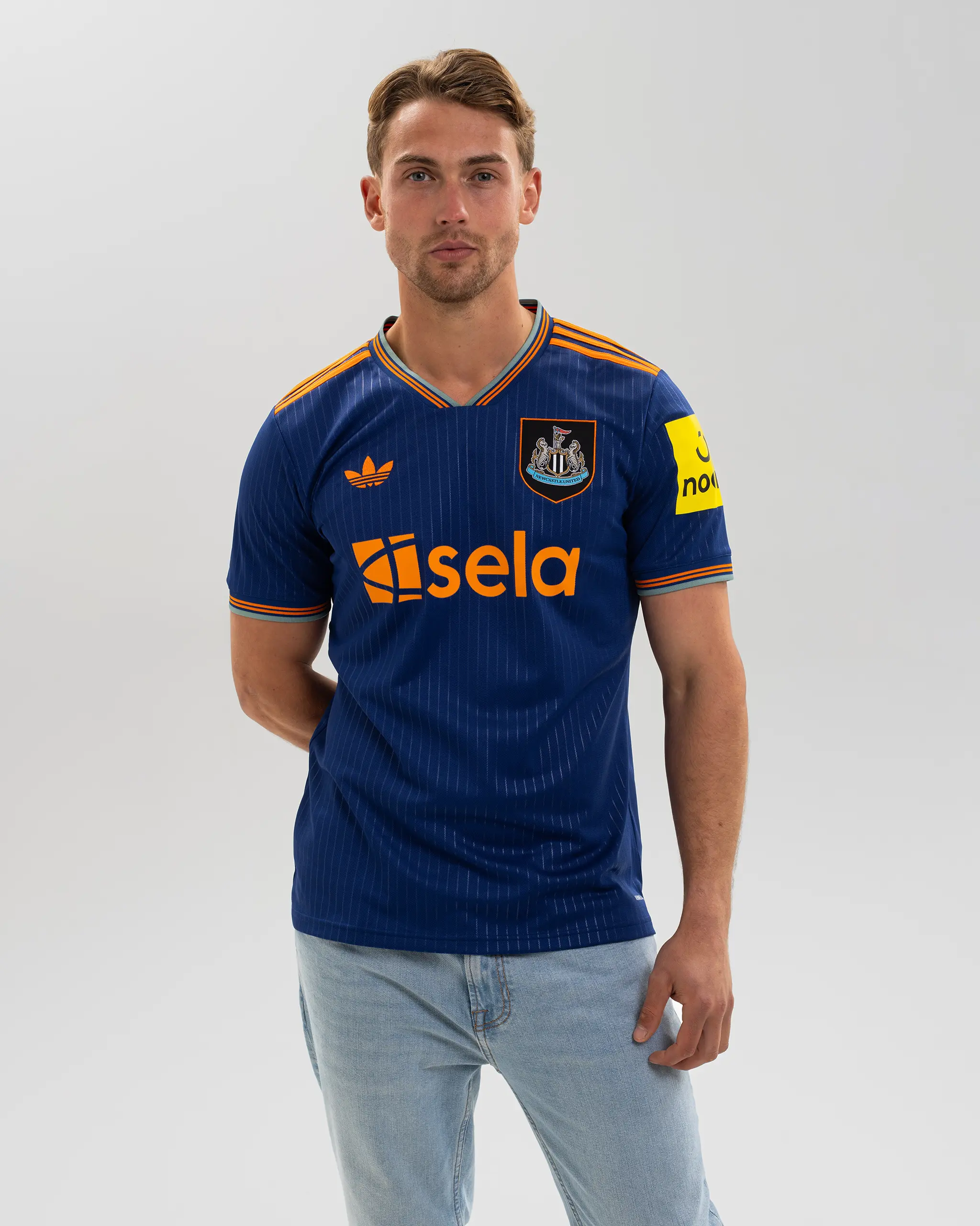 Newcastle United adidas Men's 25/26 Short Sleeved Third Shirt - Image 5