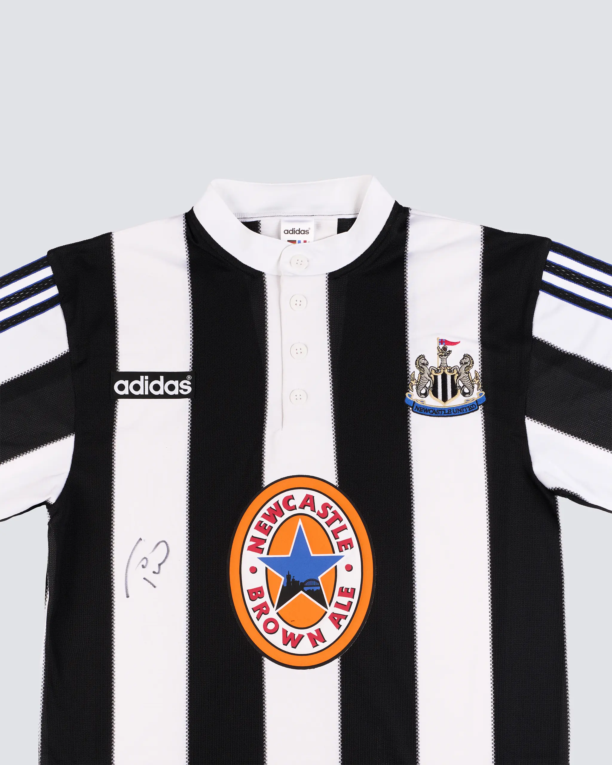 Newcastle United adidas Retro 1995-97 ASPRILLA Signed Home Shirt - Image 6