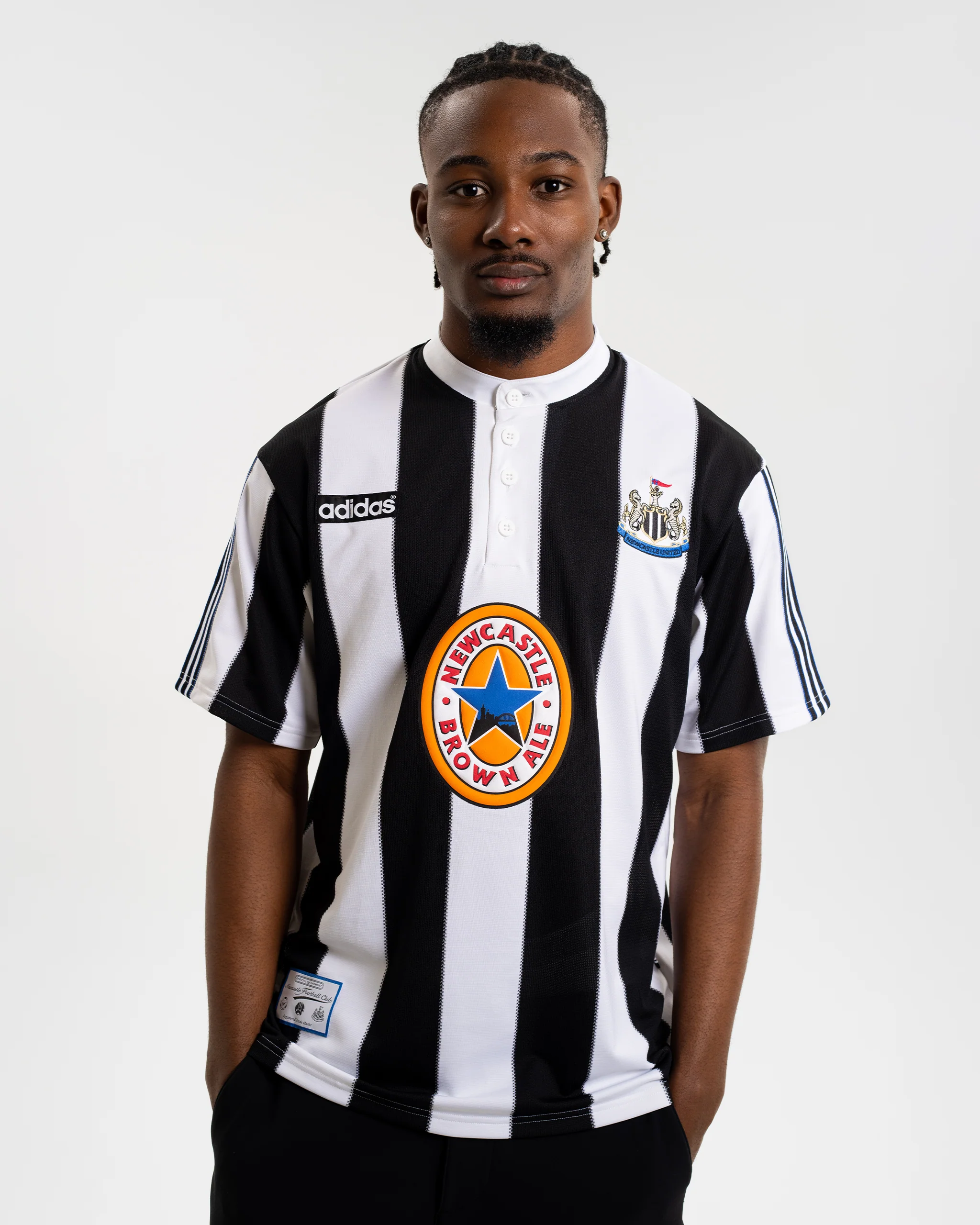 Newcastle United adidas Retro 1995-97 Home Shirt - Image 3