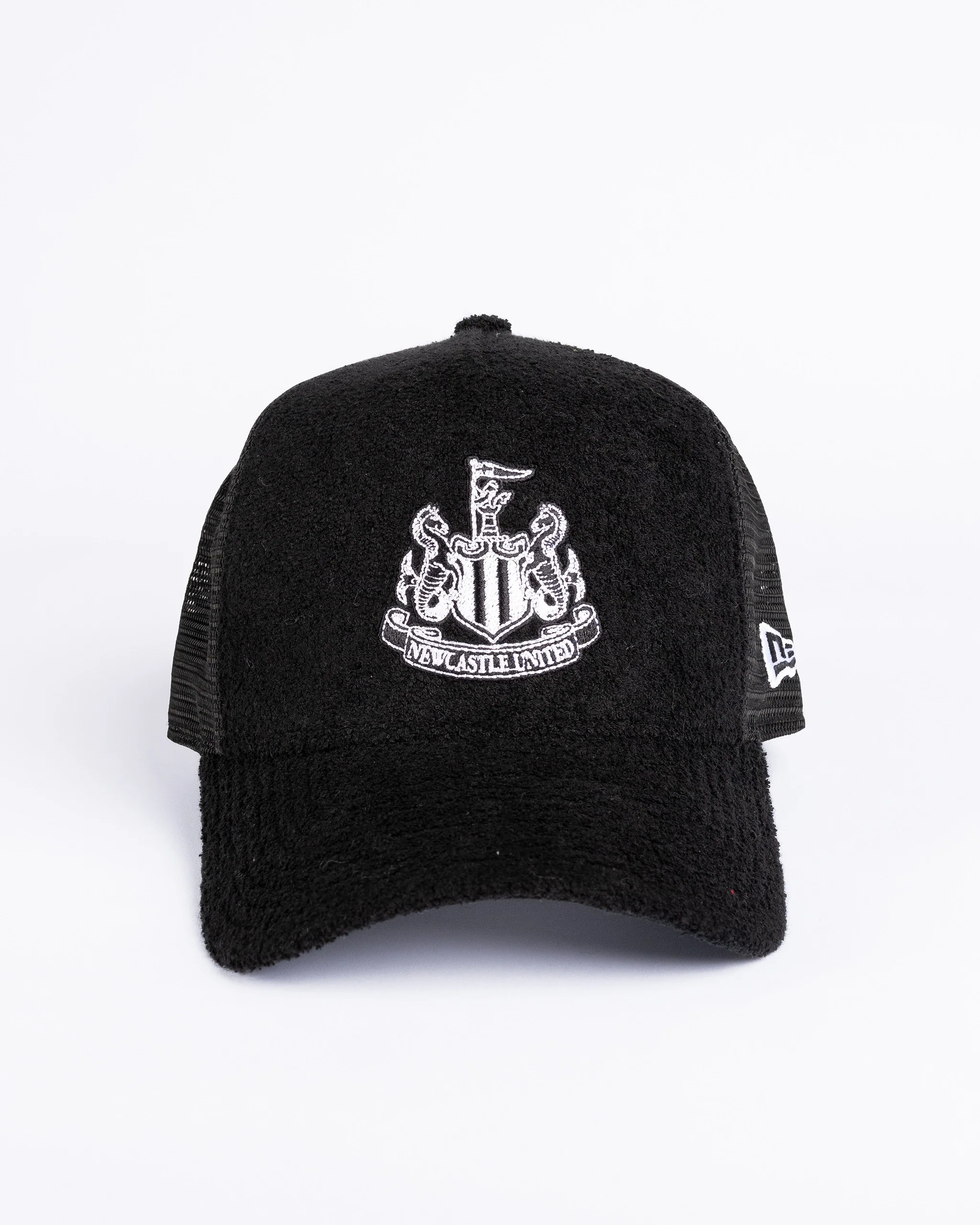 Newcastle United New Era Black Terry Cloth E-Frame Trucker Adjustable Cap - Image 3