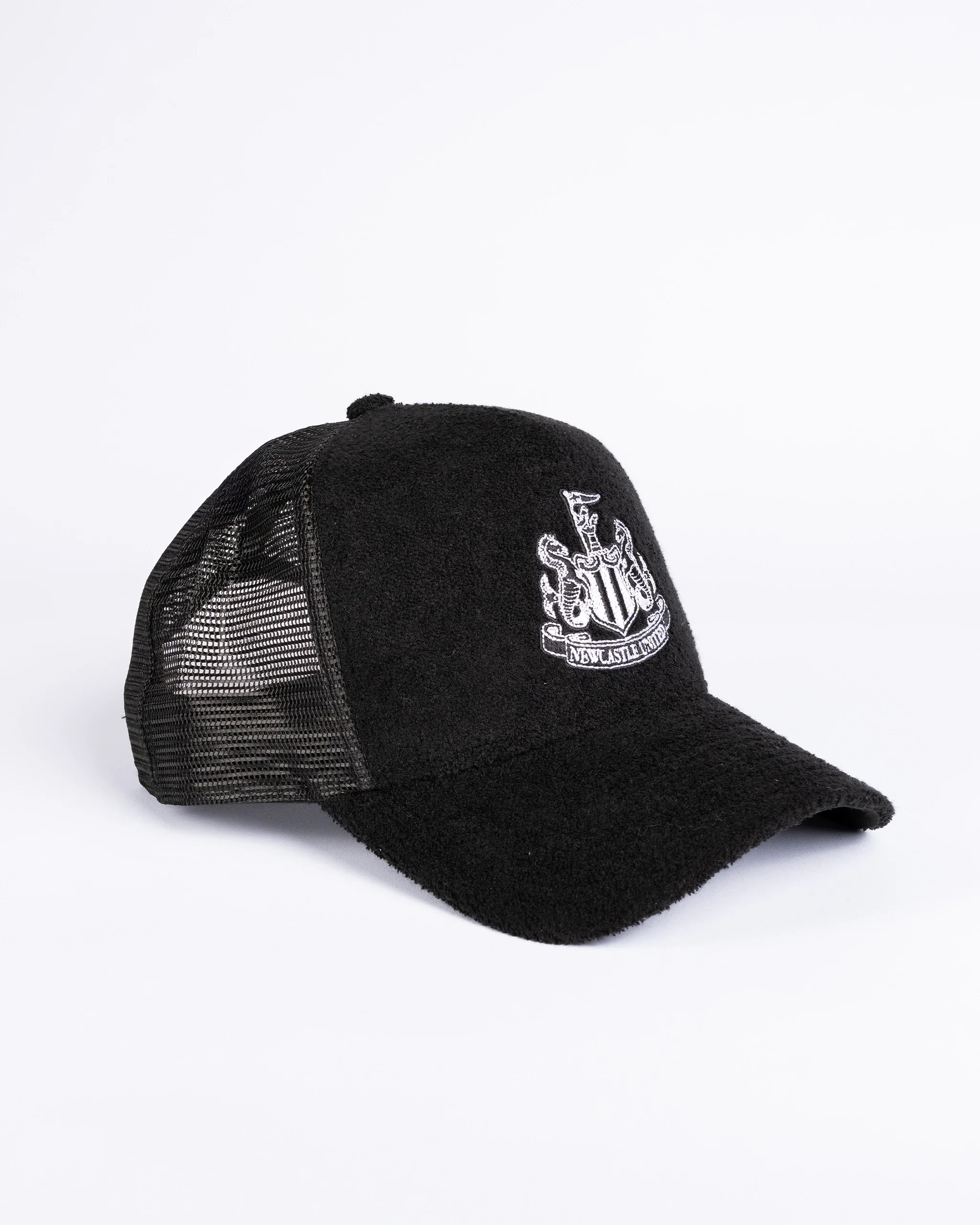 Newcastle United New Era Black Terry Cloth E-Frame Trucker Adjustable Cap - Image 4