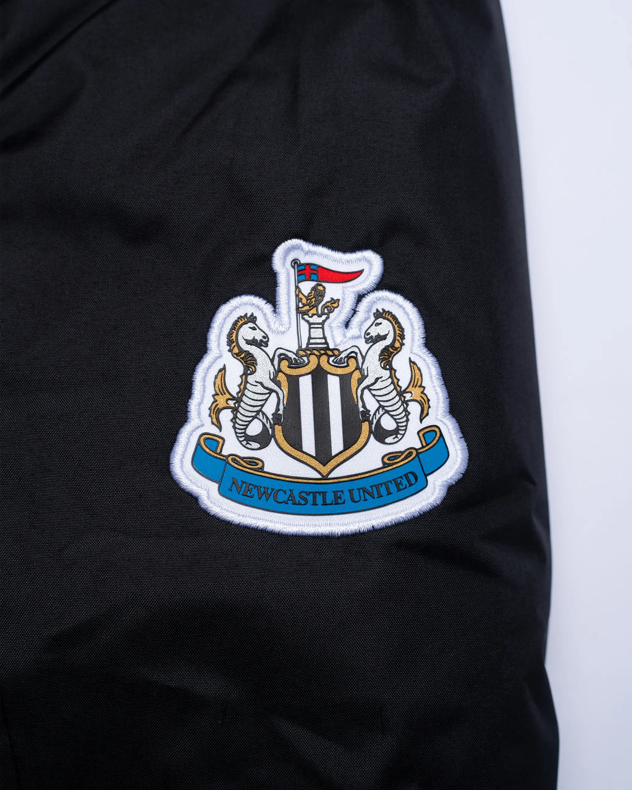 Newcastle United Kids' Black Terrace Long Jacket - Image 3