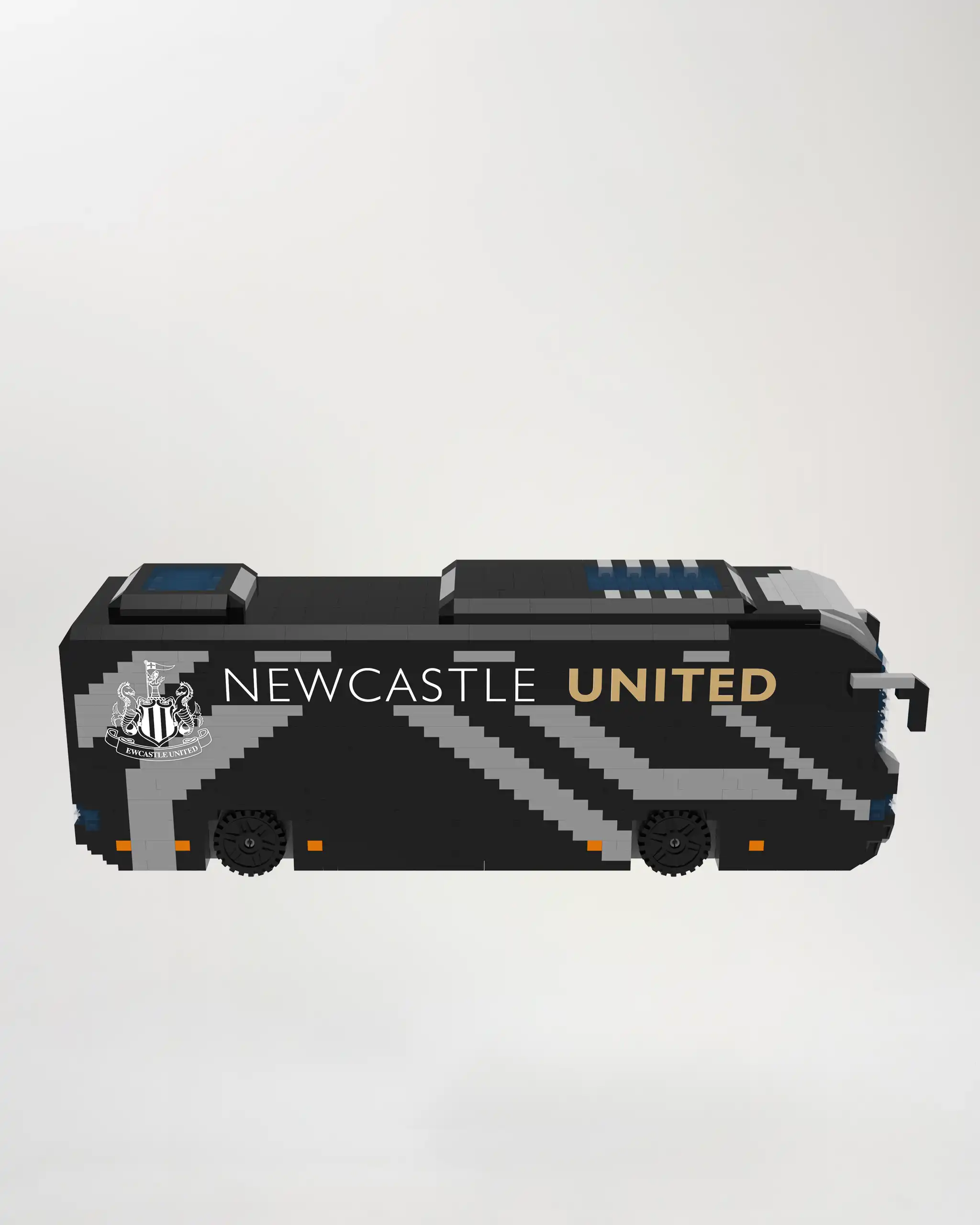 Newcastle United BRXLZ 3D Coach - Image 5