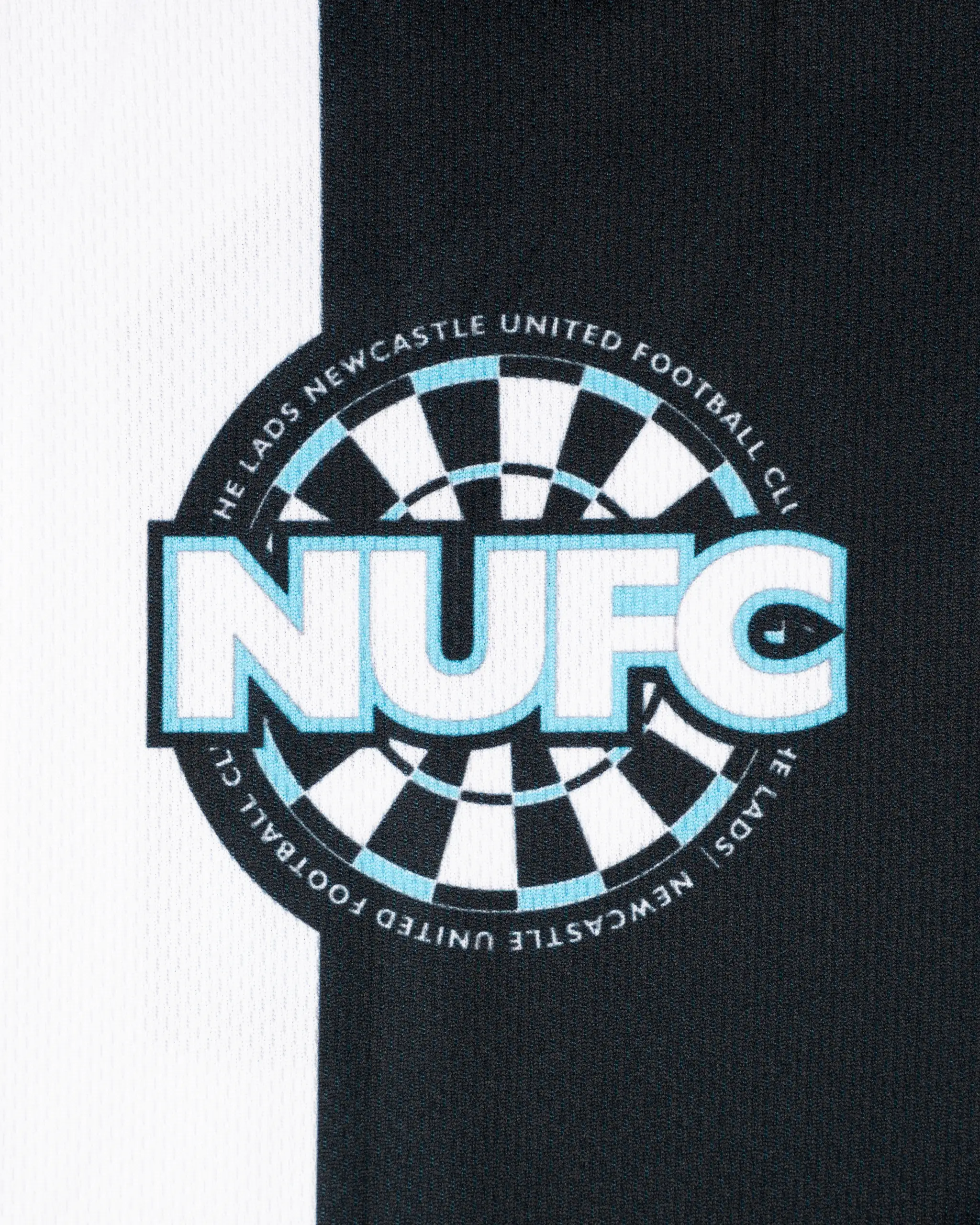 Newcastle United Darts Shirt - Image 4