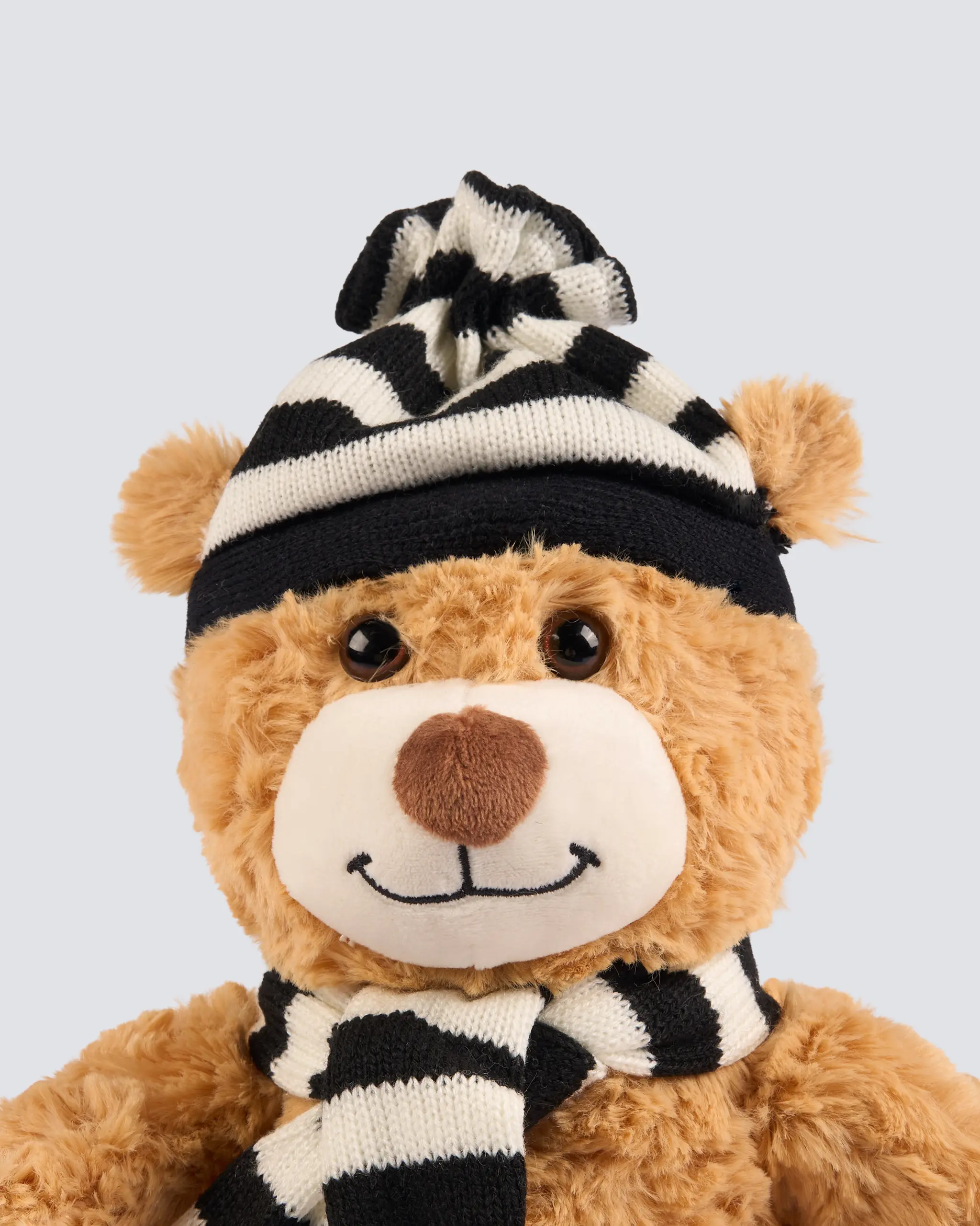 Newcastle United Hat and Scarf Bear - Image 2