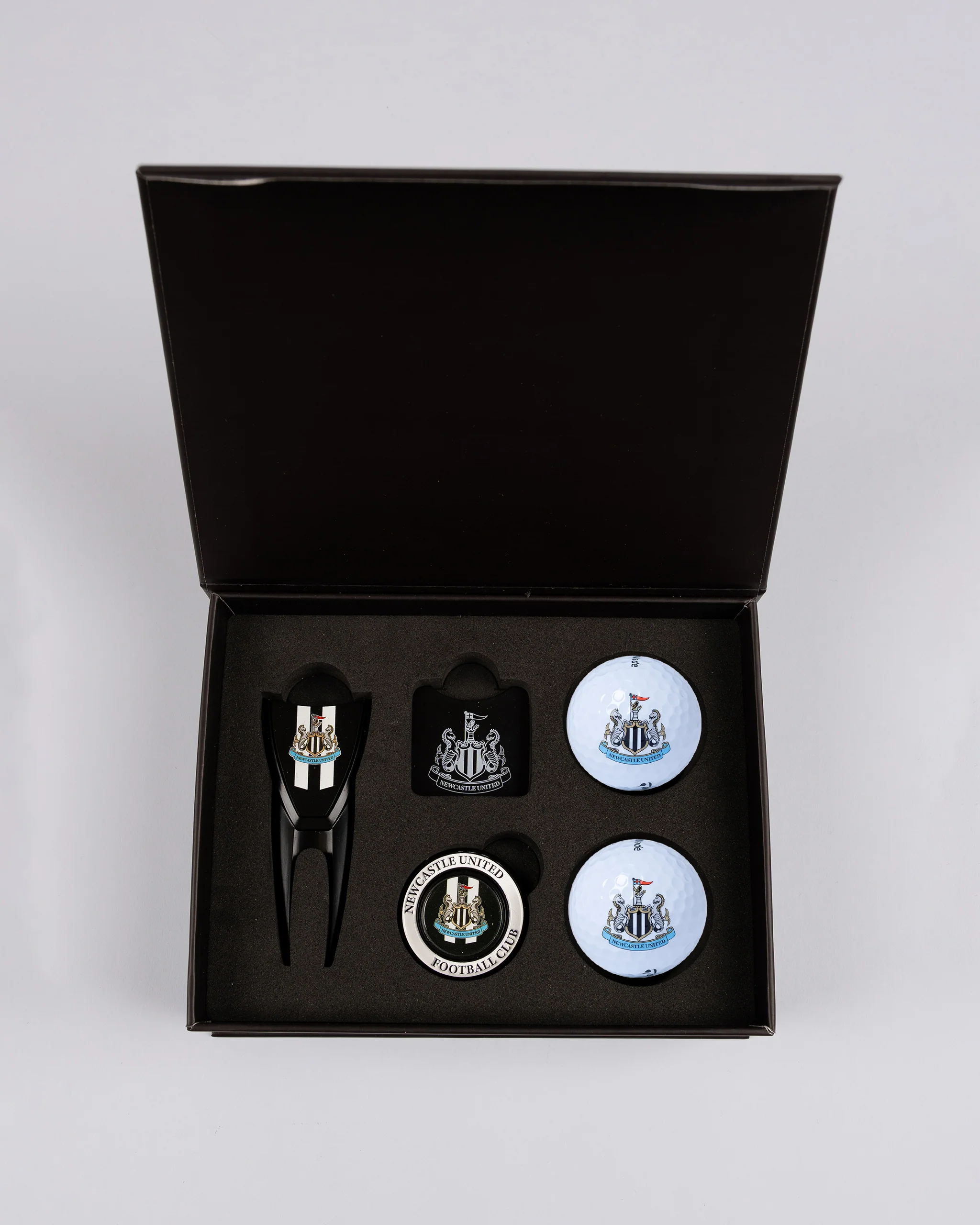 Newcastle United TaylorMade Ibox Plus