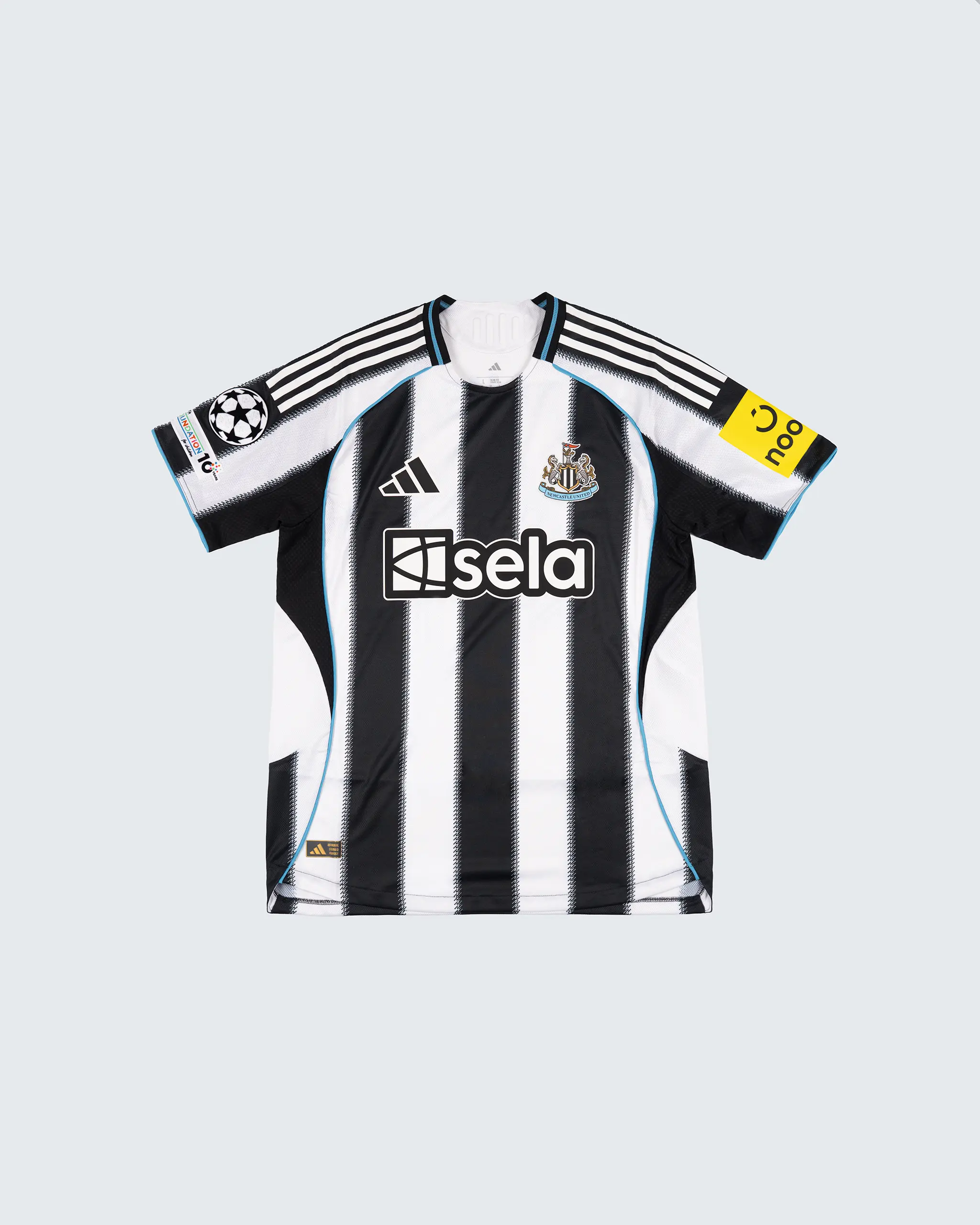 Newcastle United J.RAMSEY 25/26 Boxed Signed Home Shirt (Silver Signature) - Image 6