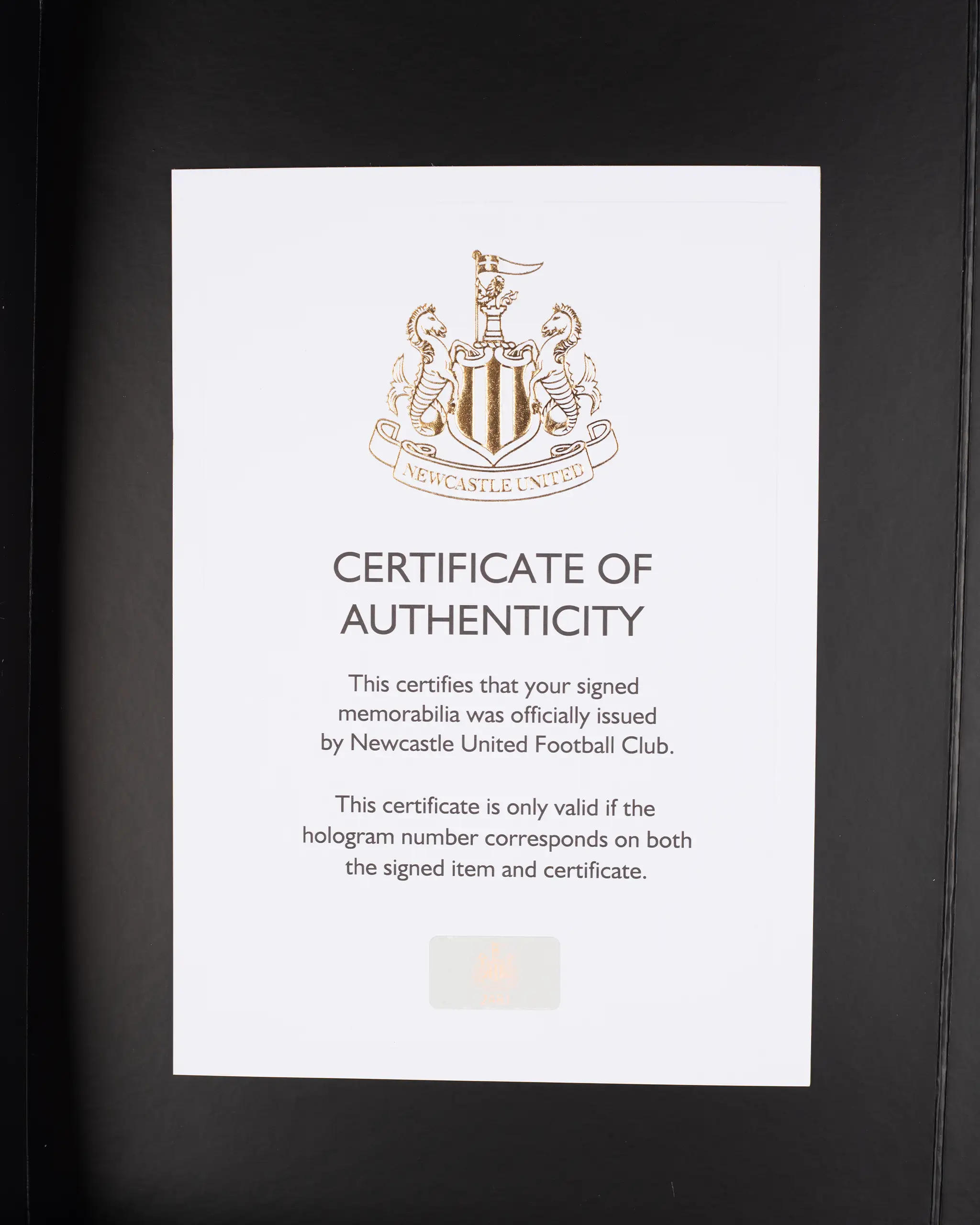 Newcastle United JOELINTON 25/26 Boxed Signed Home Shirt - Image 3