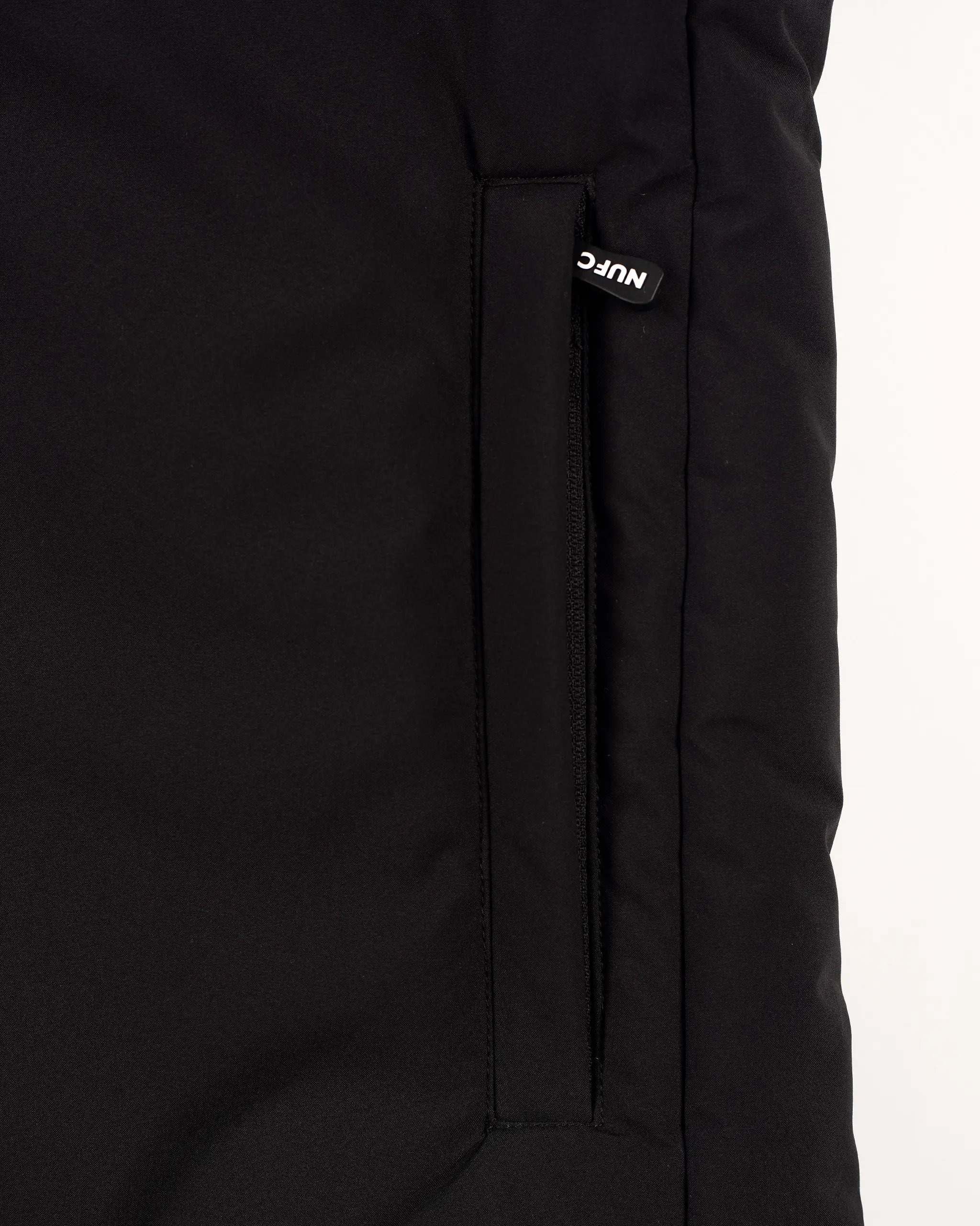 Newcastle United Kids' Black Hybrid Gilet - Image 8
