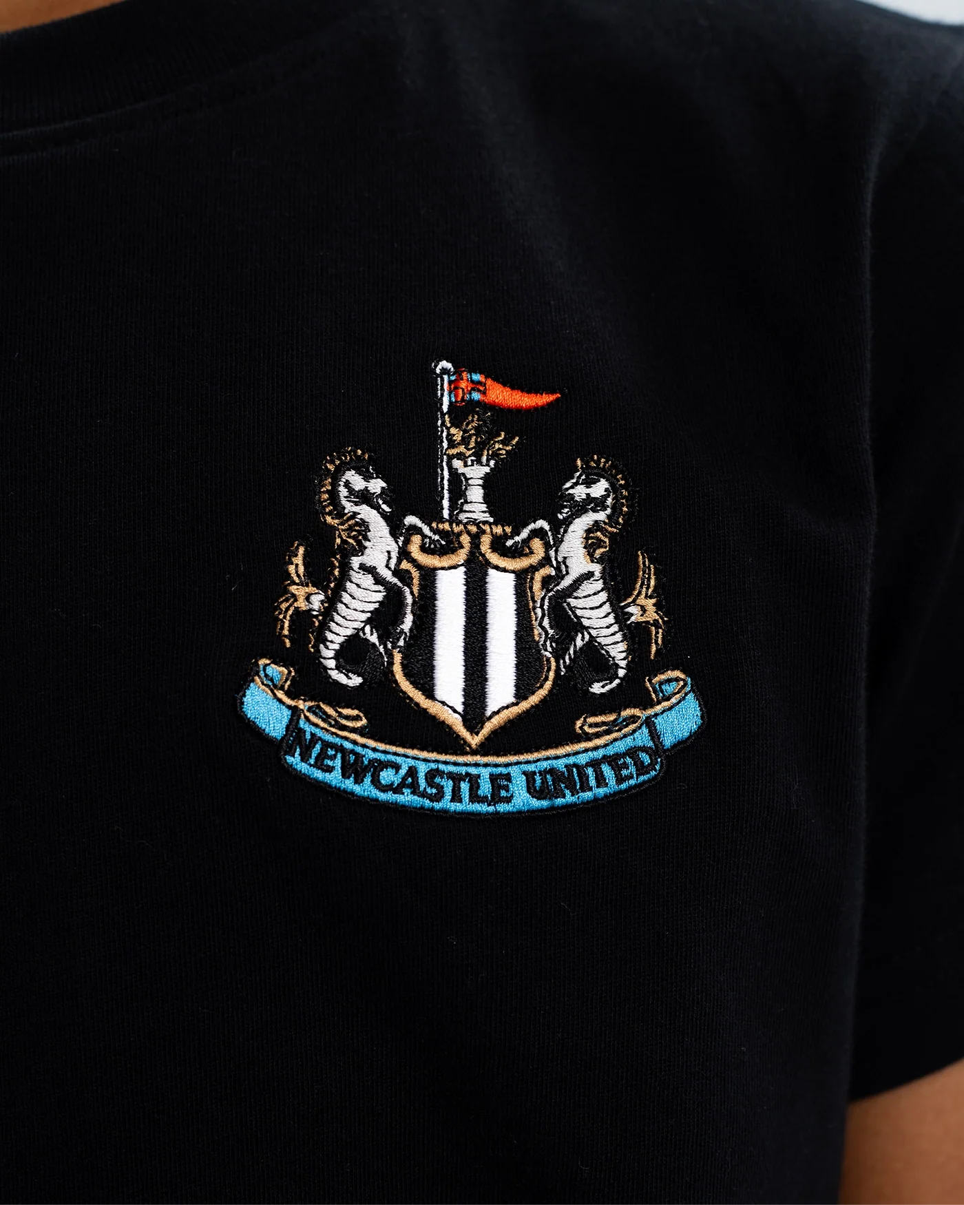 Newcastle United Kids' Essentials Range Black T-Shirt - Image 3