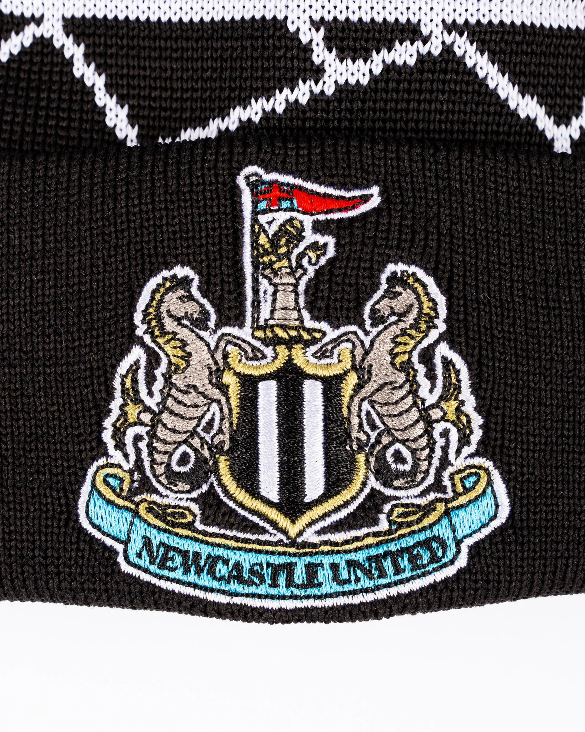 Newcastle United New Era Kids' Toon Army Knit Beanie Hat - Image 3