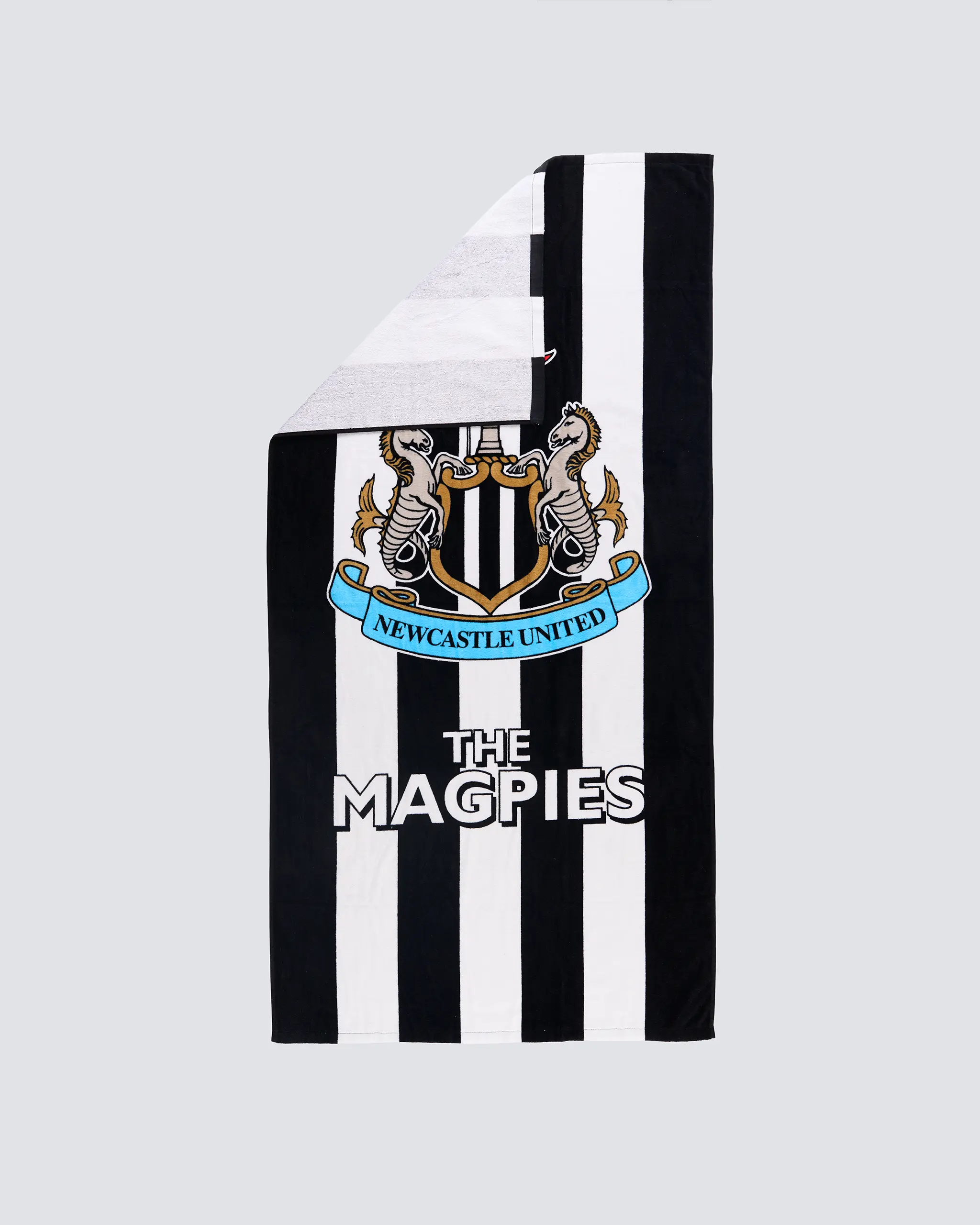 Newcastle United Magpies Beach Towel - Image 3