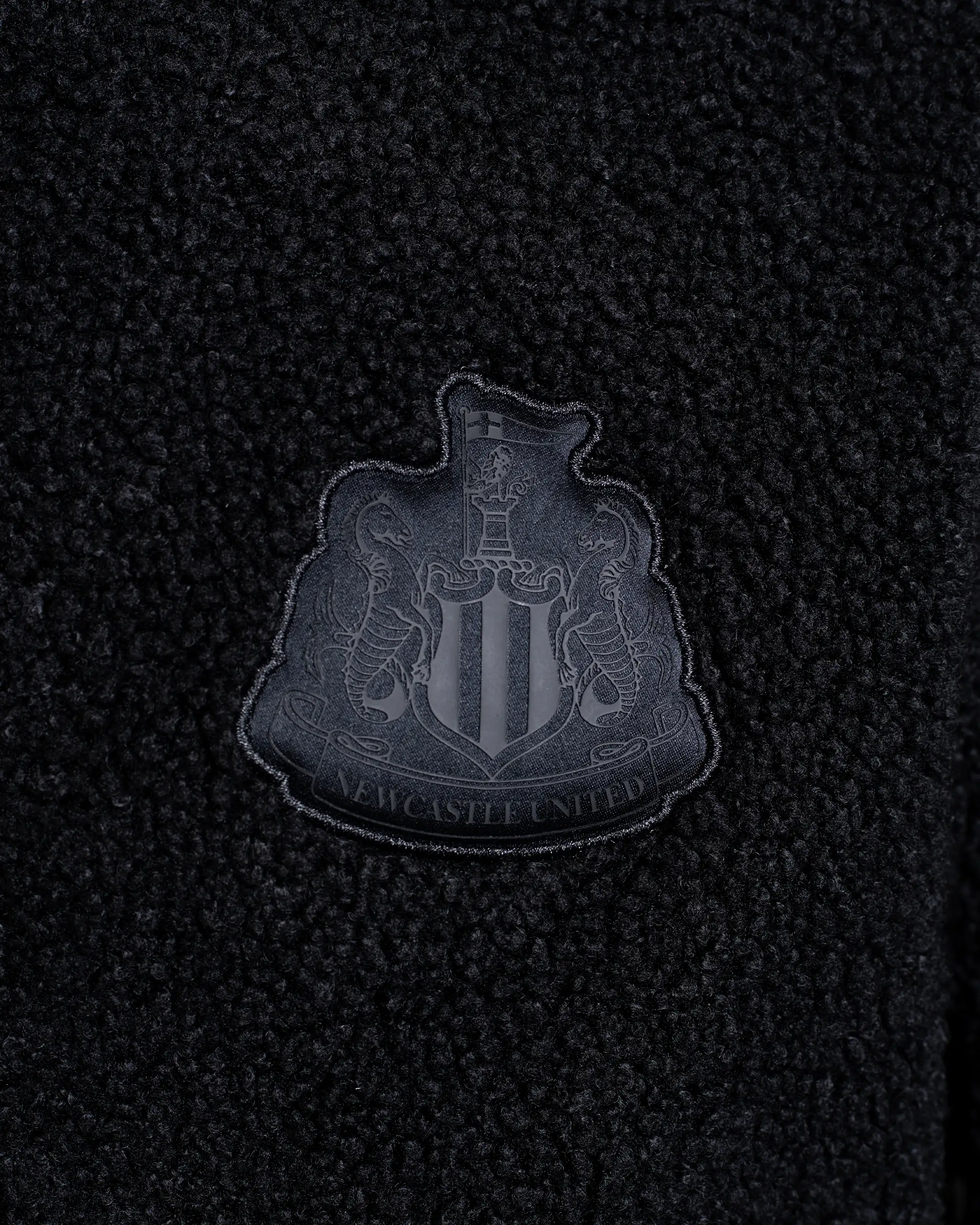 Newcastle United Men's Black Borg Quarter Zip Fleece Hoodie - Image 3