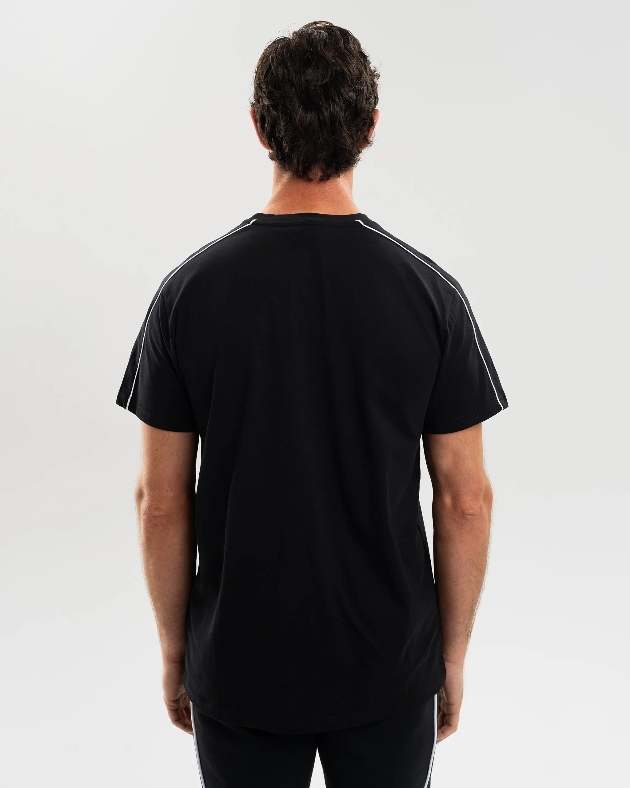 Newcastle United Men's Black Colour Block T-Shirt - Image 8