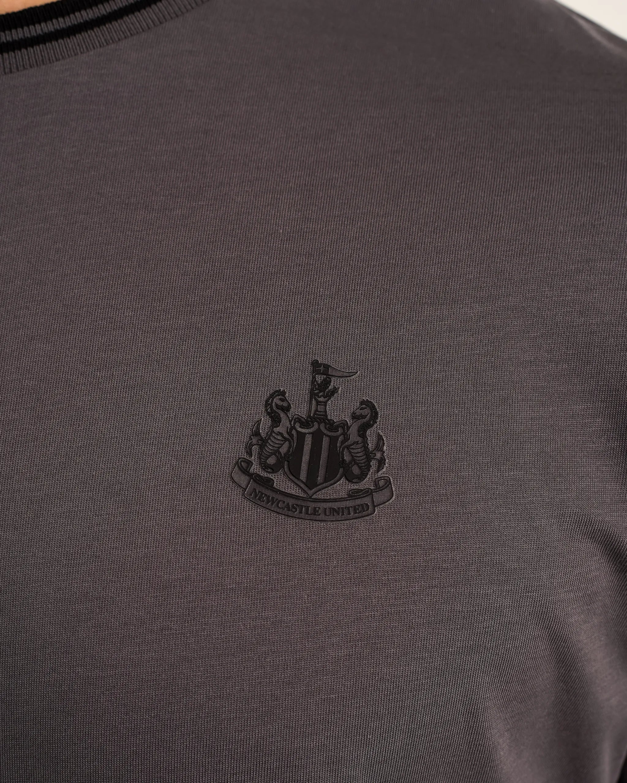 Newcastle United Men's Black Label Grey T-Shirt - Image 4