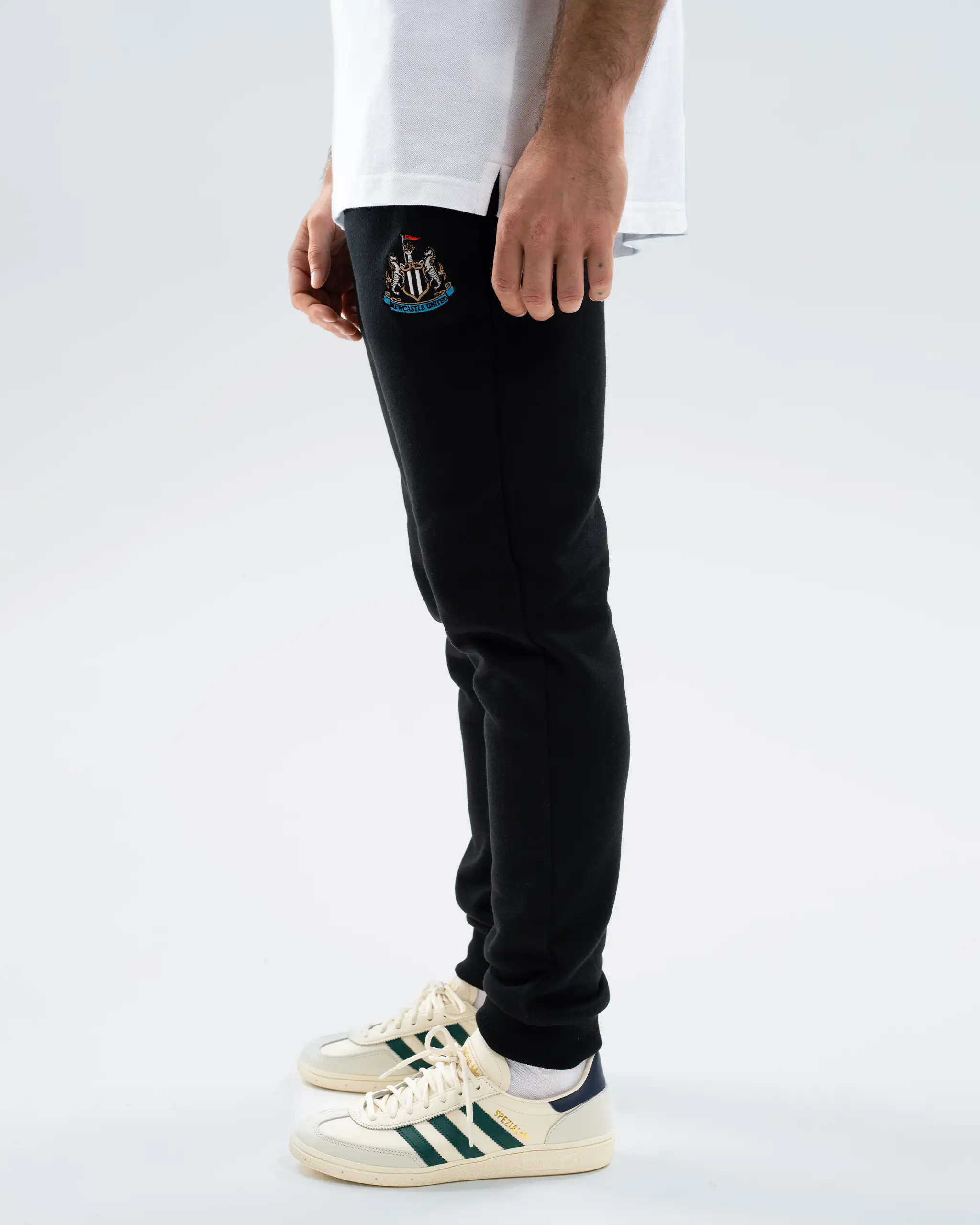 Newcastle United Men's Essentials Range Black Fleece Jogger Bottoms - Image 3