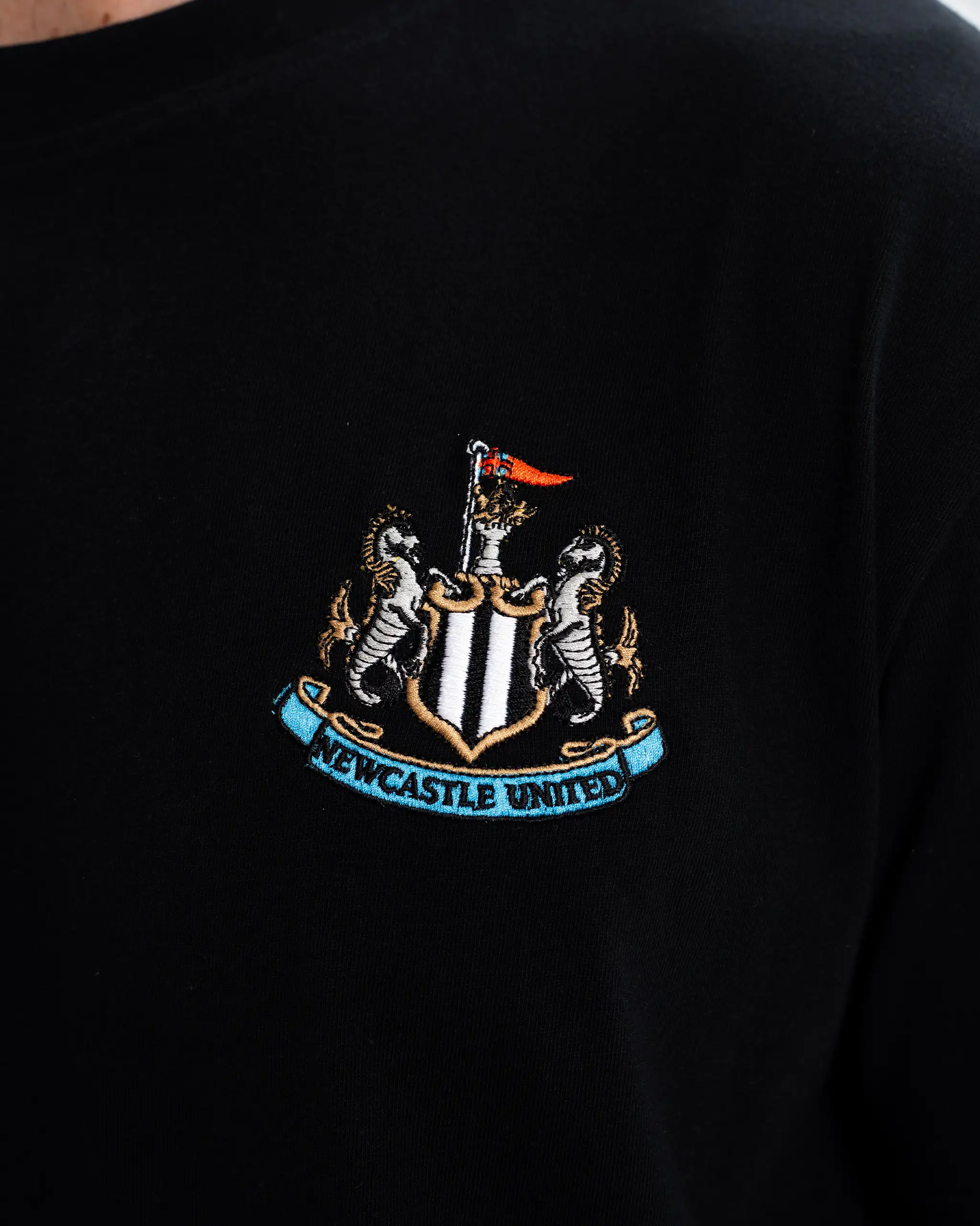 Newcastle United Men's Essentials Range Black T-Shirt - Image 3