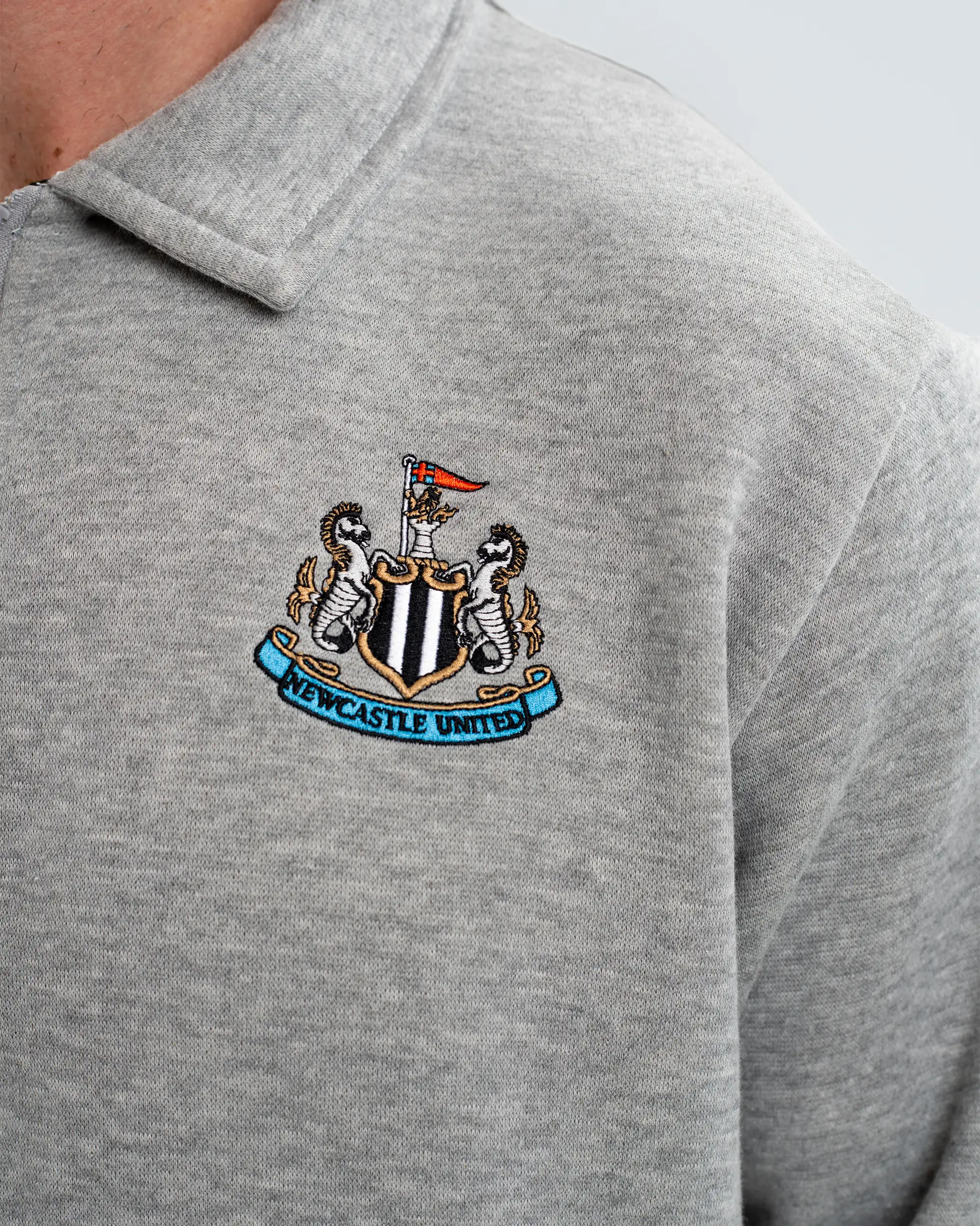 Newcastle United Men's Essentials Range Grey 1/4 Zip Sweater - Image 4