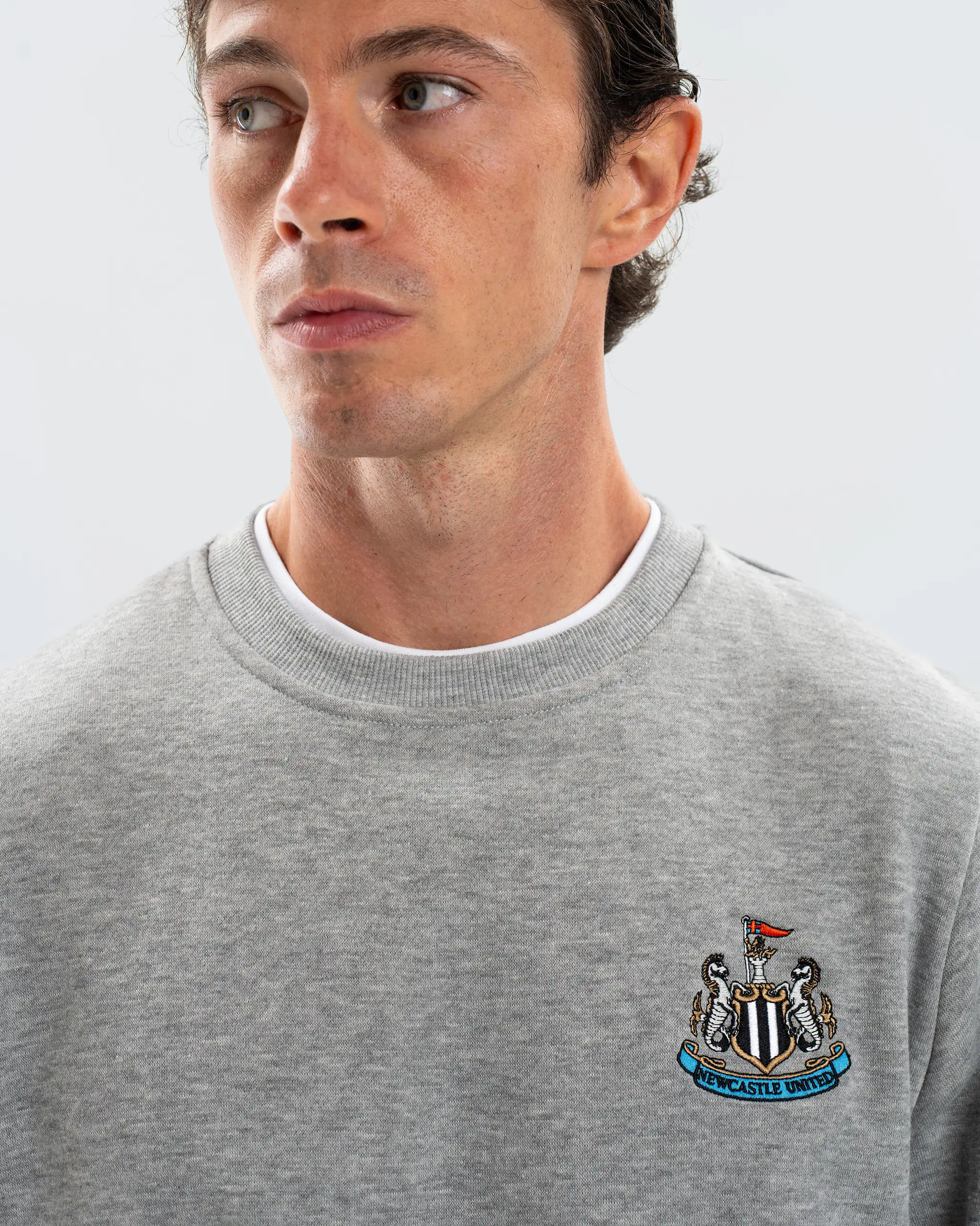 Newcastle United Men's Essentials Range Grey Crew Neck Sweater - Image 2