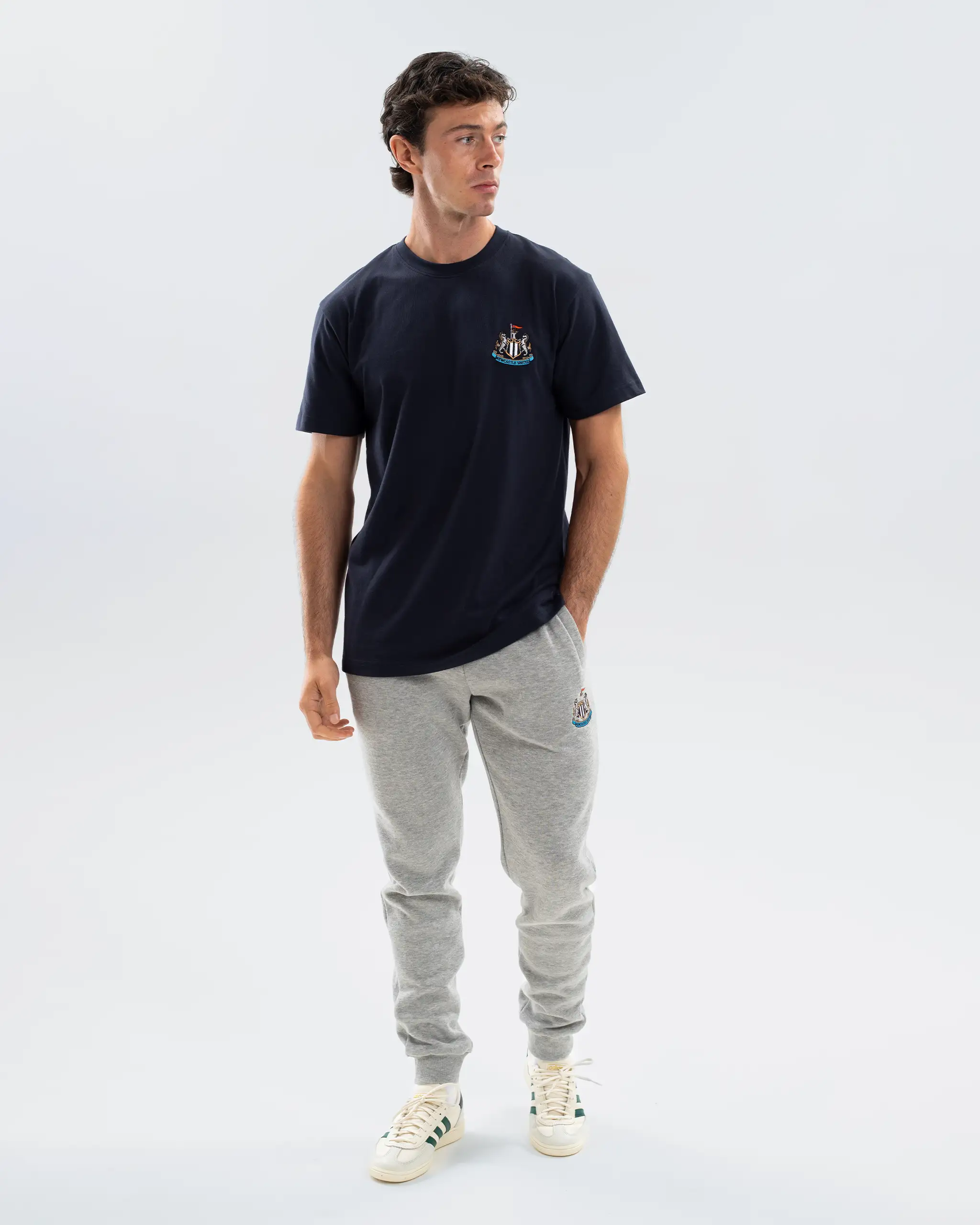 Newcastle United Men's Essentials Range Navy T-Shirt