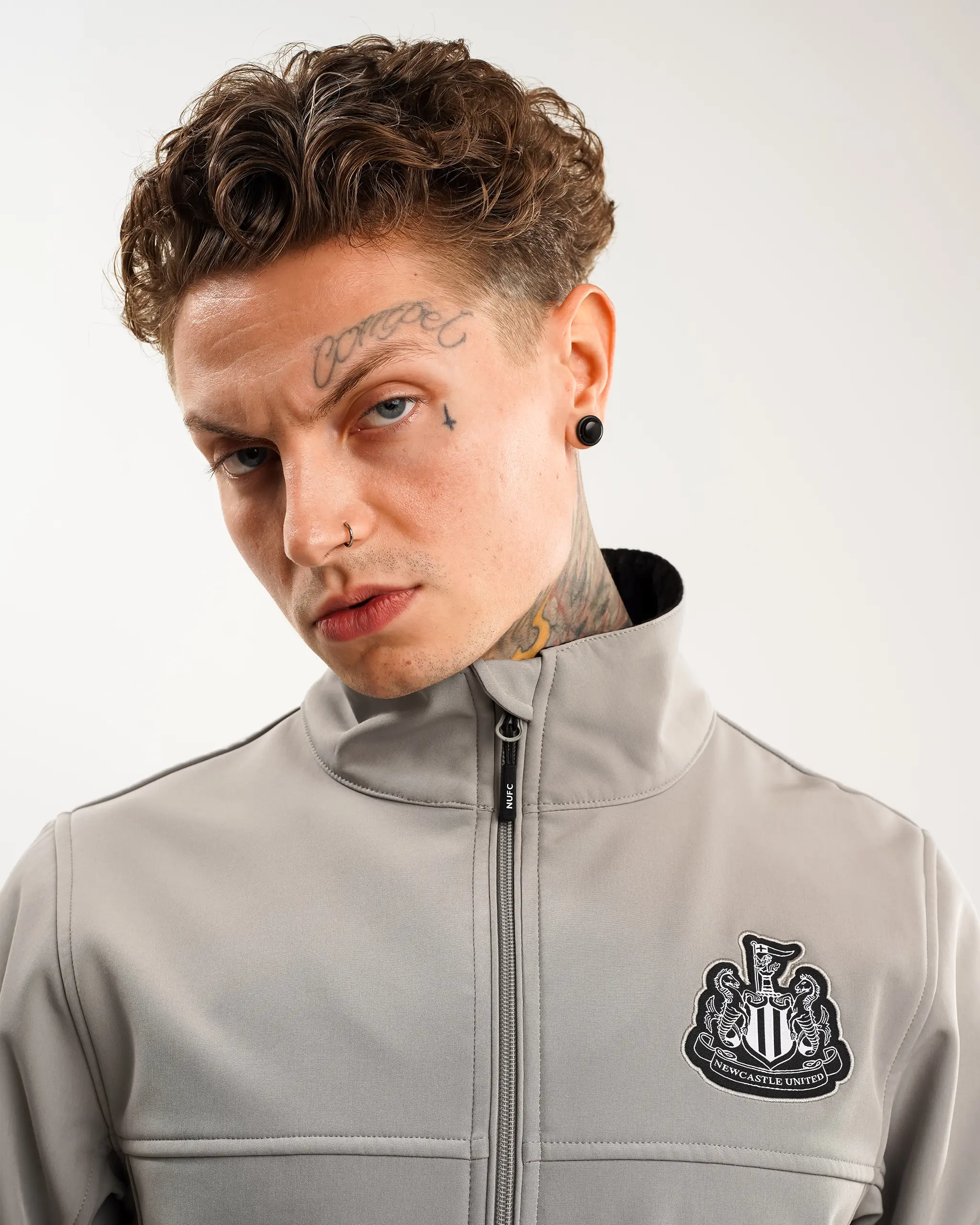 Newcastle United Men's Grey Softshell Jacket - Image 3