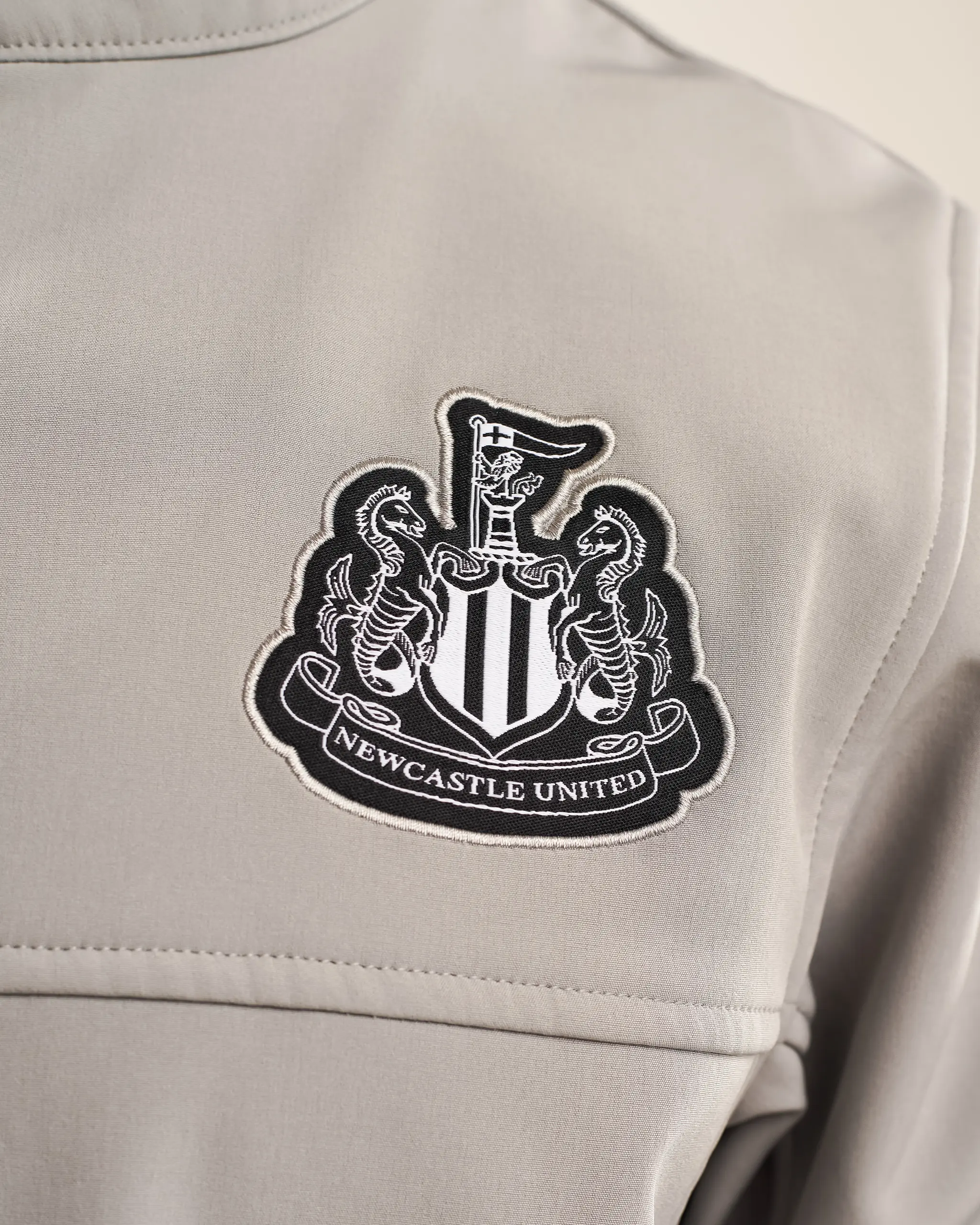 Newcastle United Men's Grey Softshell Jacket - Image 5