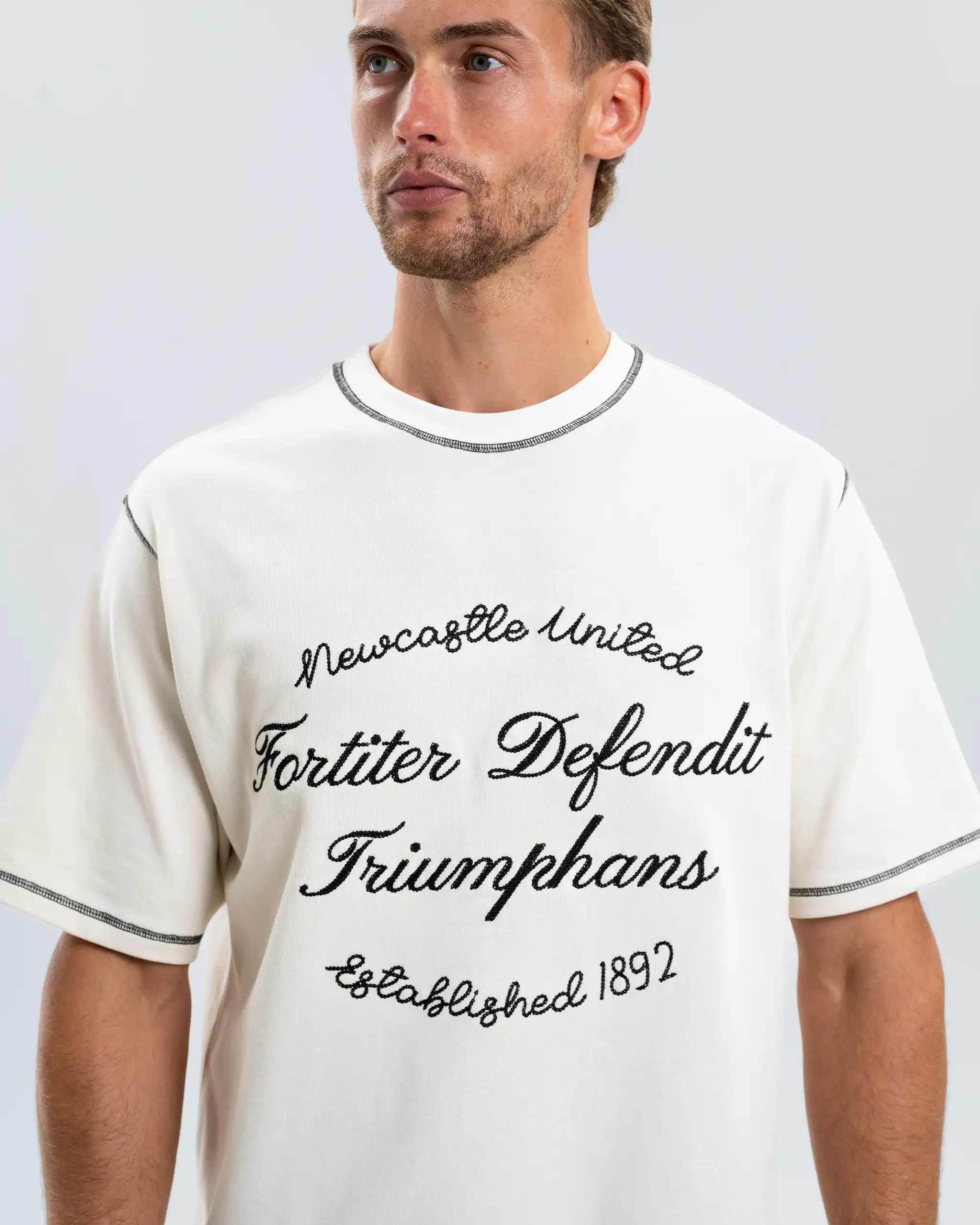 Newcastle United Men's Relaxed Chainstitch T-Shirt - Image 2