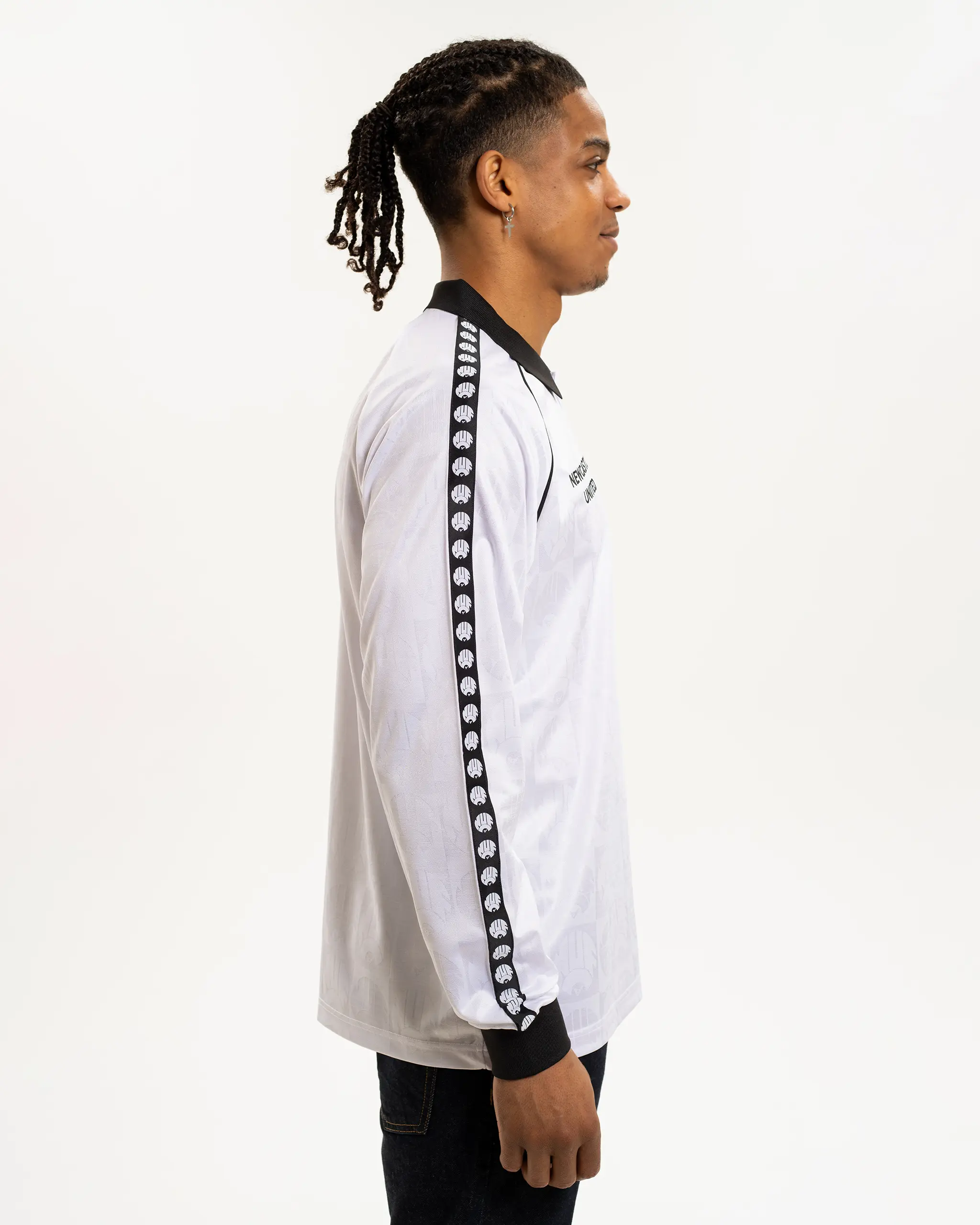 Newcastle United Men's White Long Sleeve Polo Shirt - Image 5
