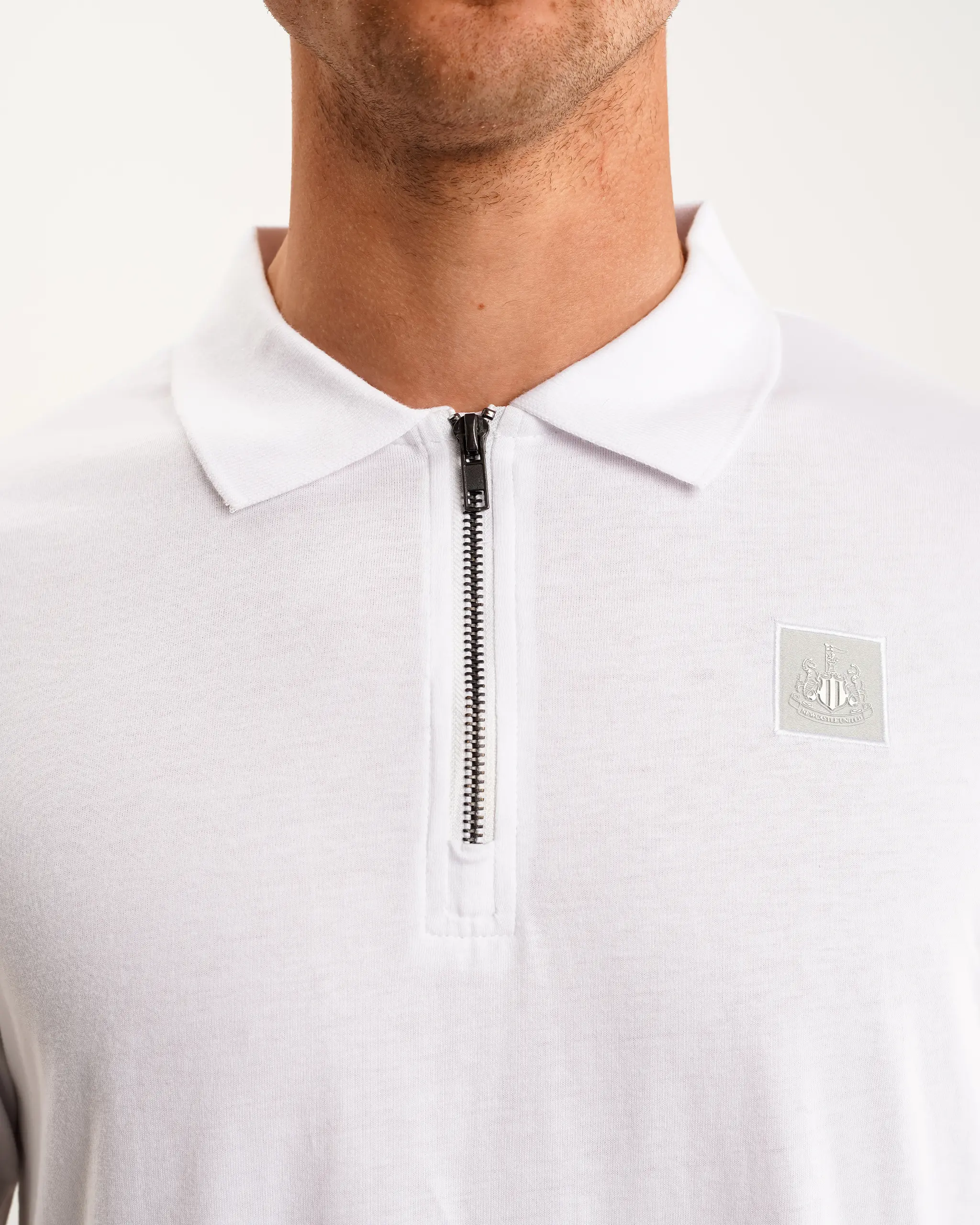Newcastle United Men's White Zipped Polo Shirt - Image 3