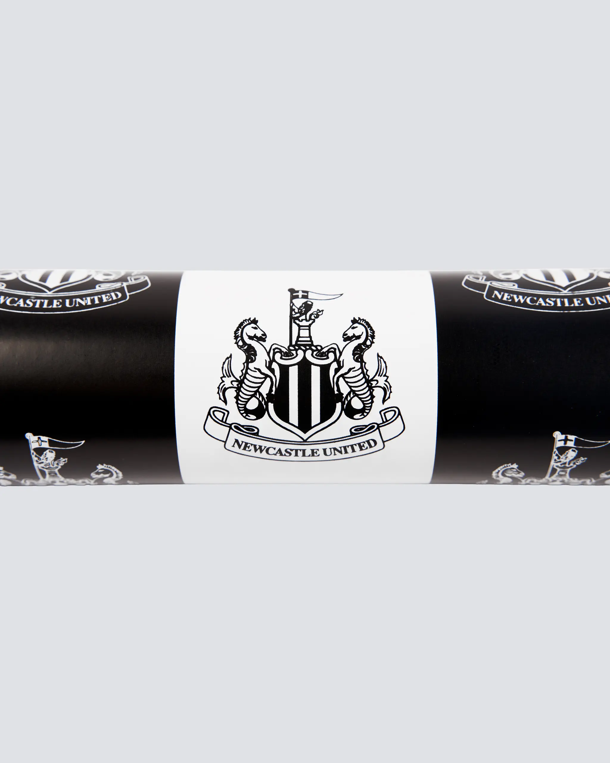 Newcastle United Official Wrapping Paper - Image 3