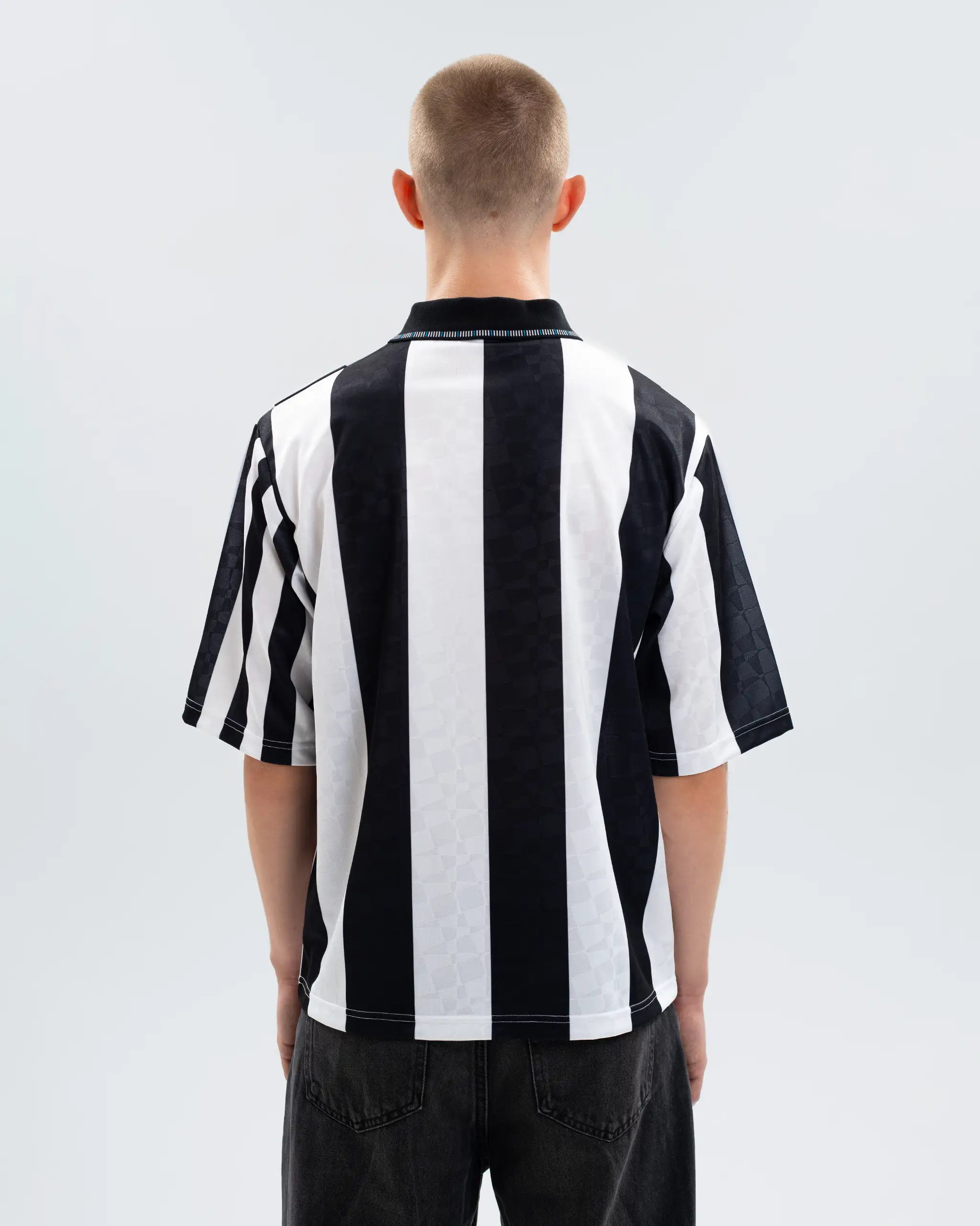 Newcastle United Retro 1990 Home Shirt - Image 6