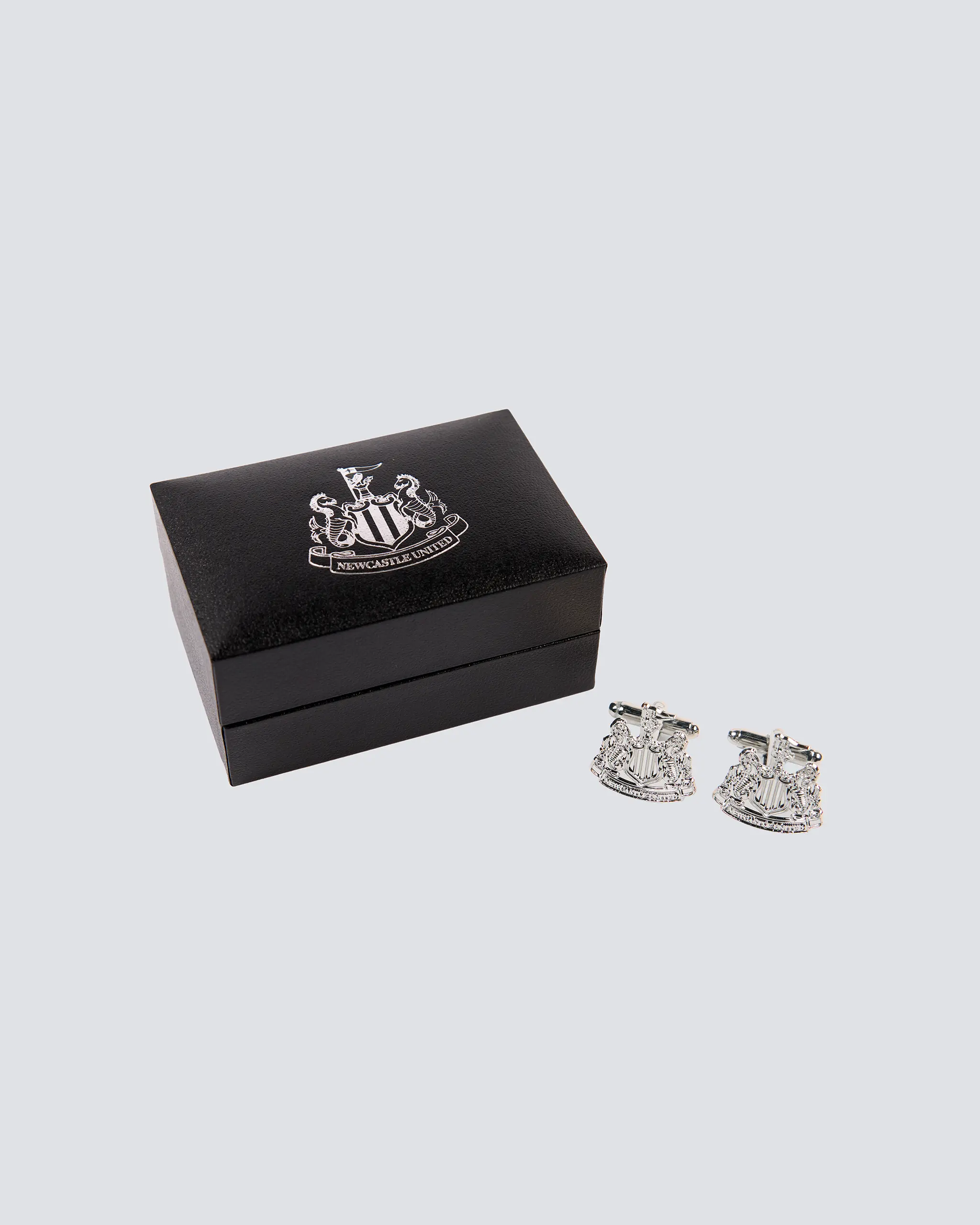 Newcastle United Silver Plated Cufflinks - Image 3