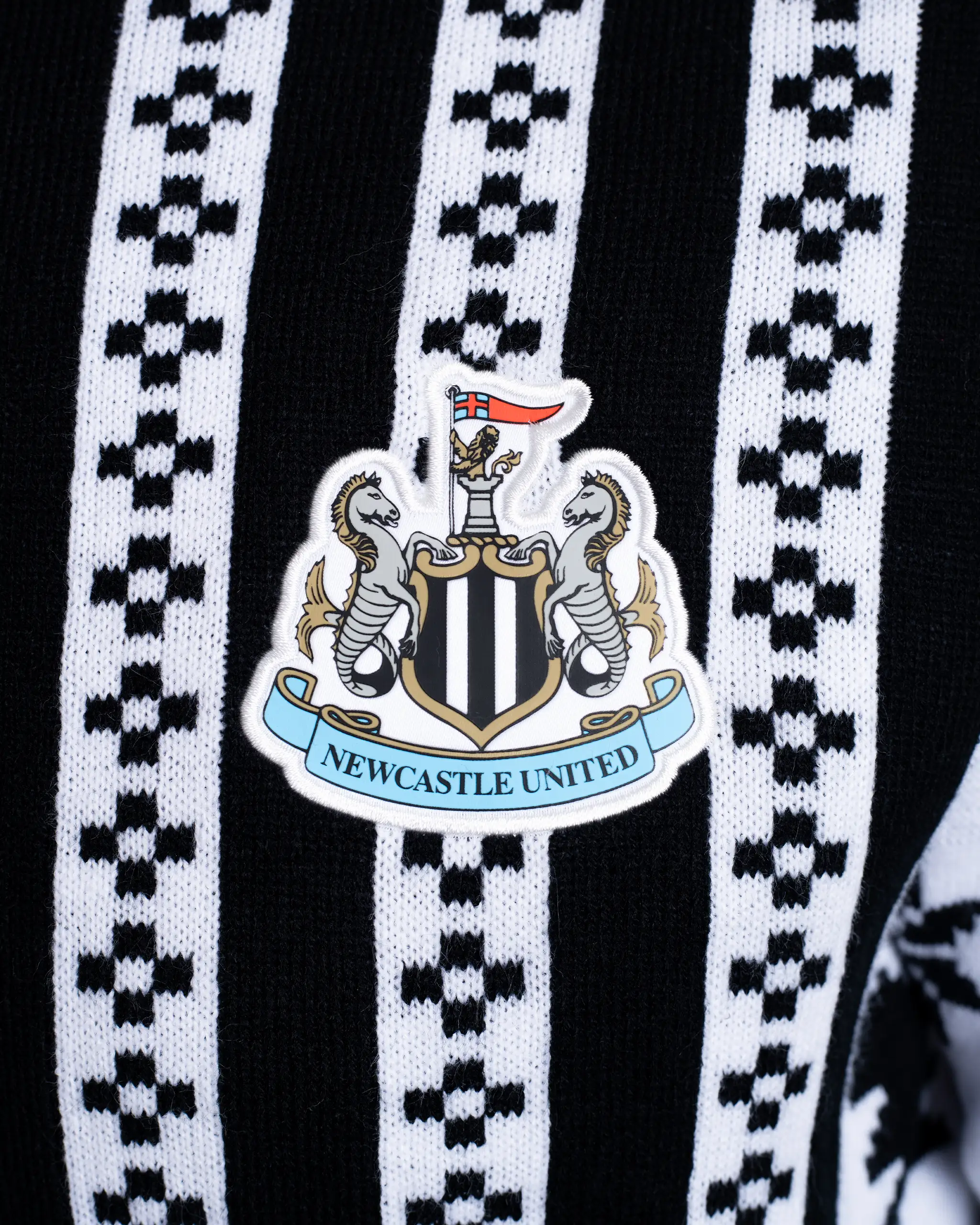 Newcastle United Striped Christmas Jumper - Image 3