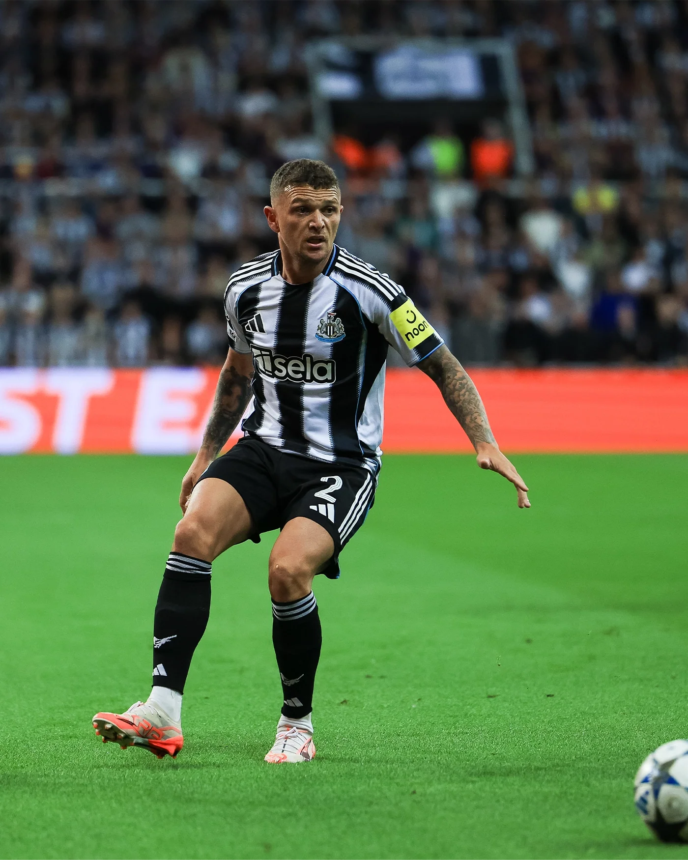 Newcastle United TRIPPIER 25/26 Match Worn Shirt - Barcelona Champions League (H) - Image 5