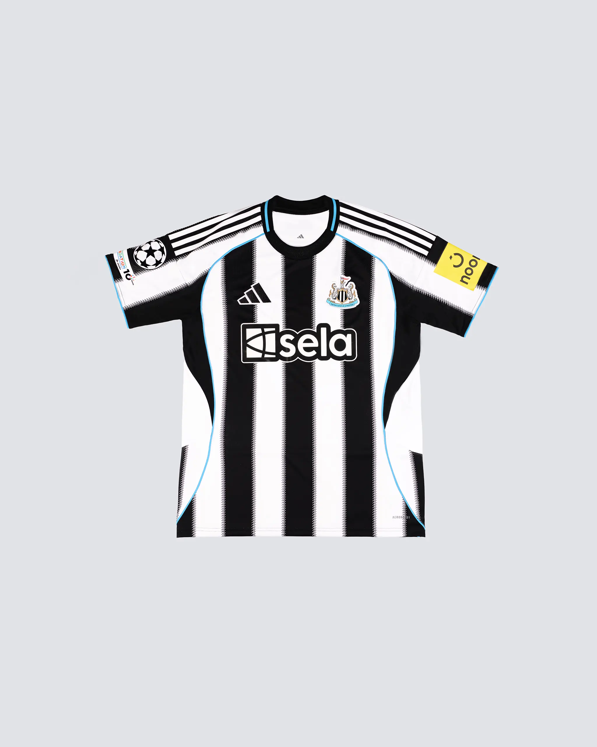 Newcastle United WOLTEMADE 25/26 Boxed Home Signed Shirt - Image 5