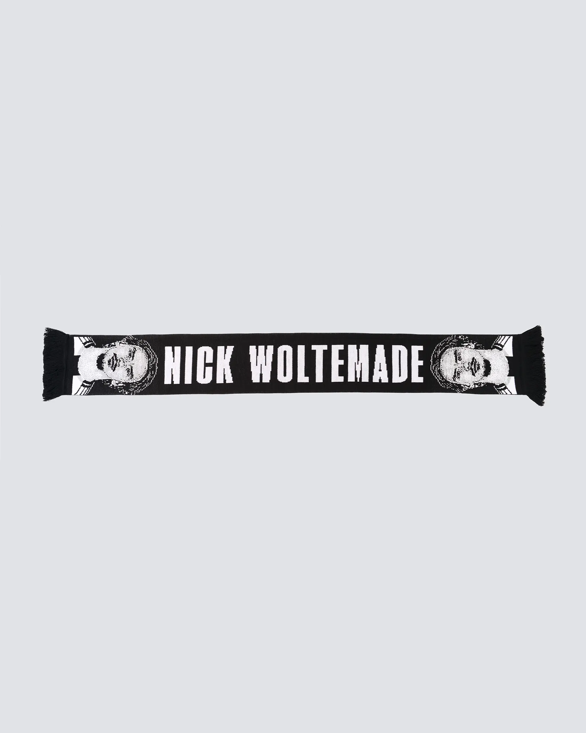 Newcastle United WOLTEMADE Player Scarf - Image 2